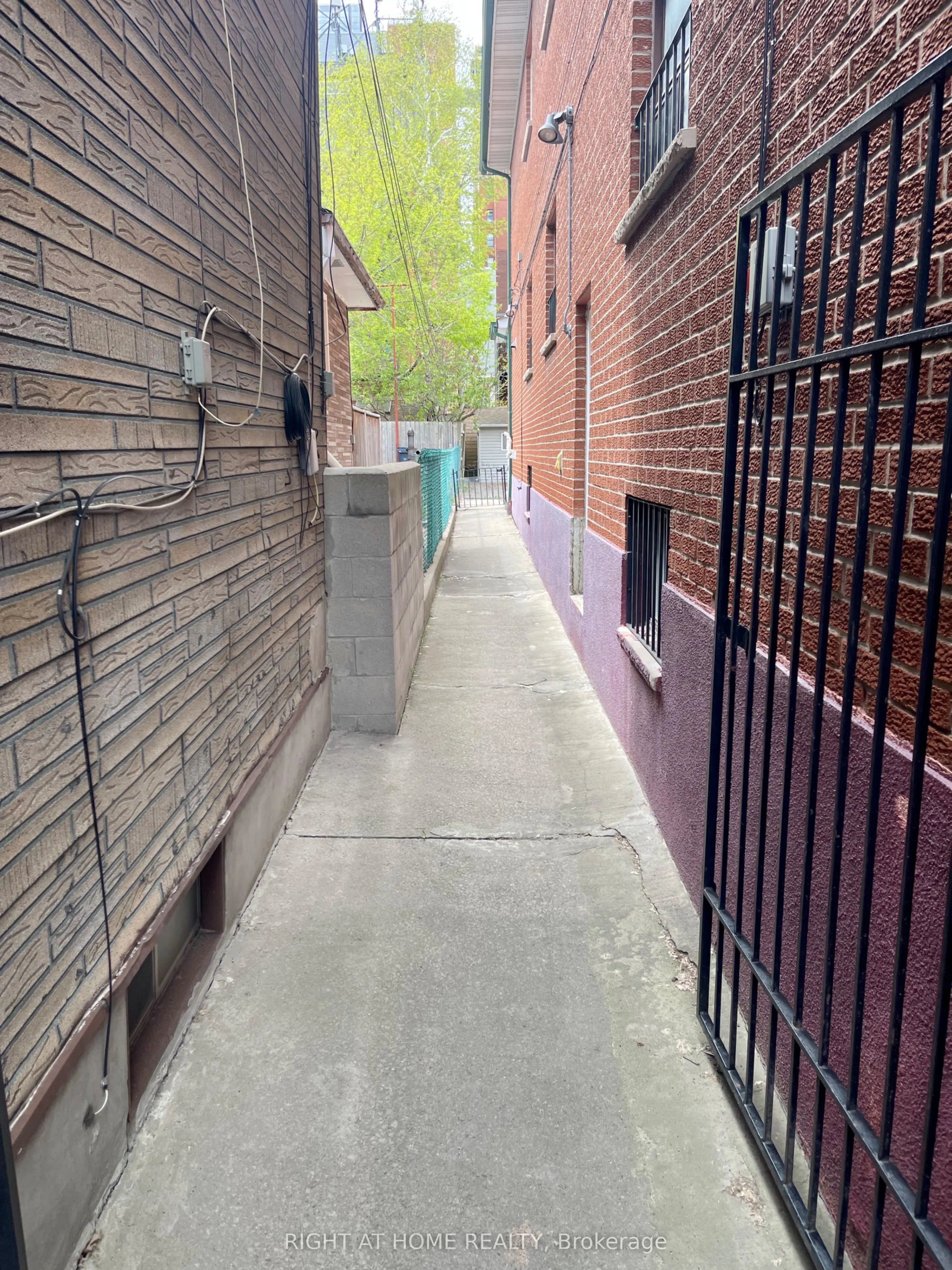 40 Bellevue Avenue