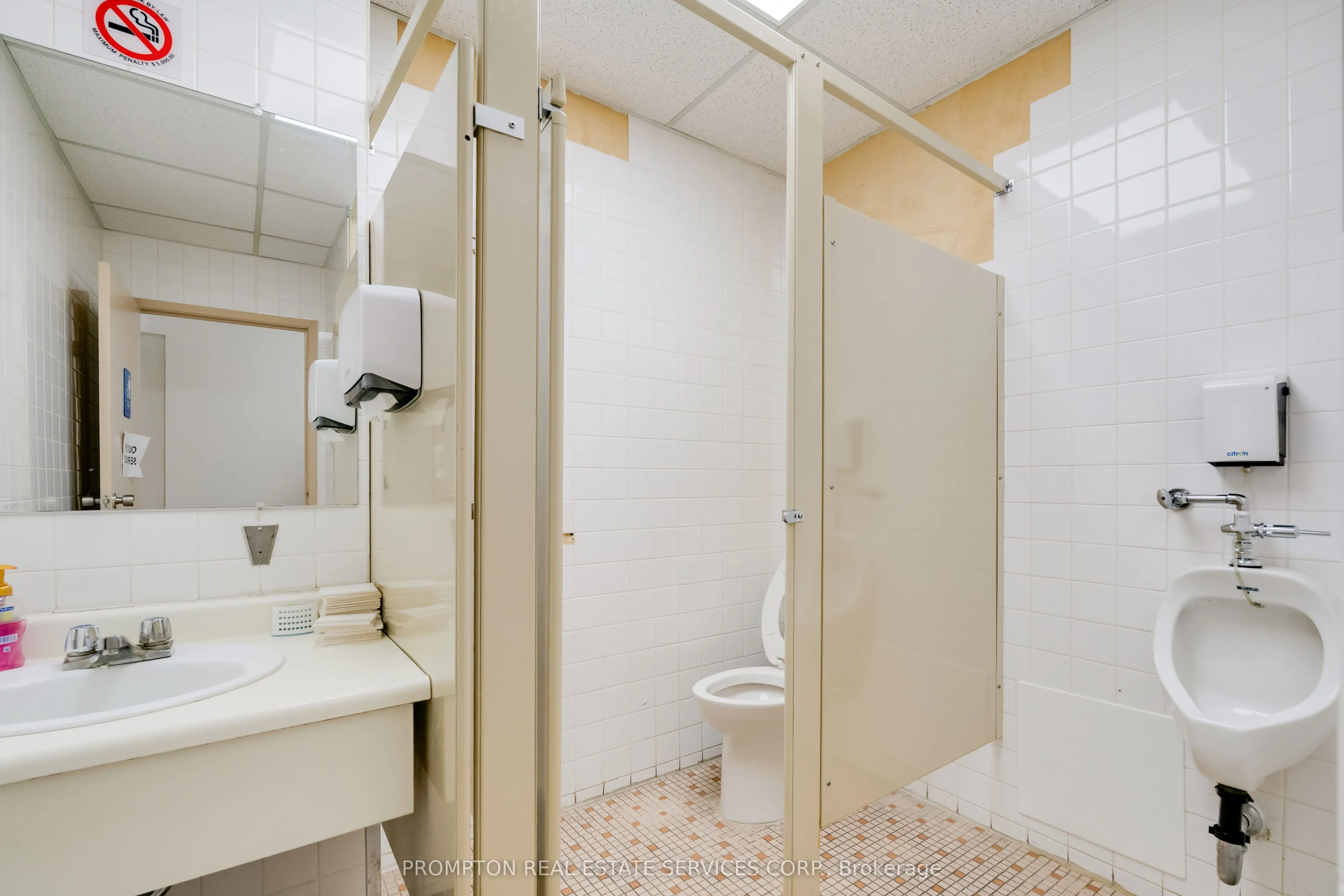 6075 Yonge Street #3rd Floor