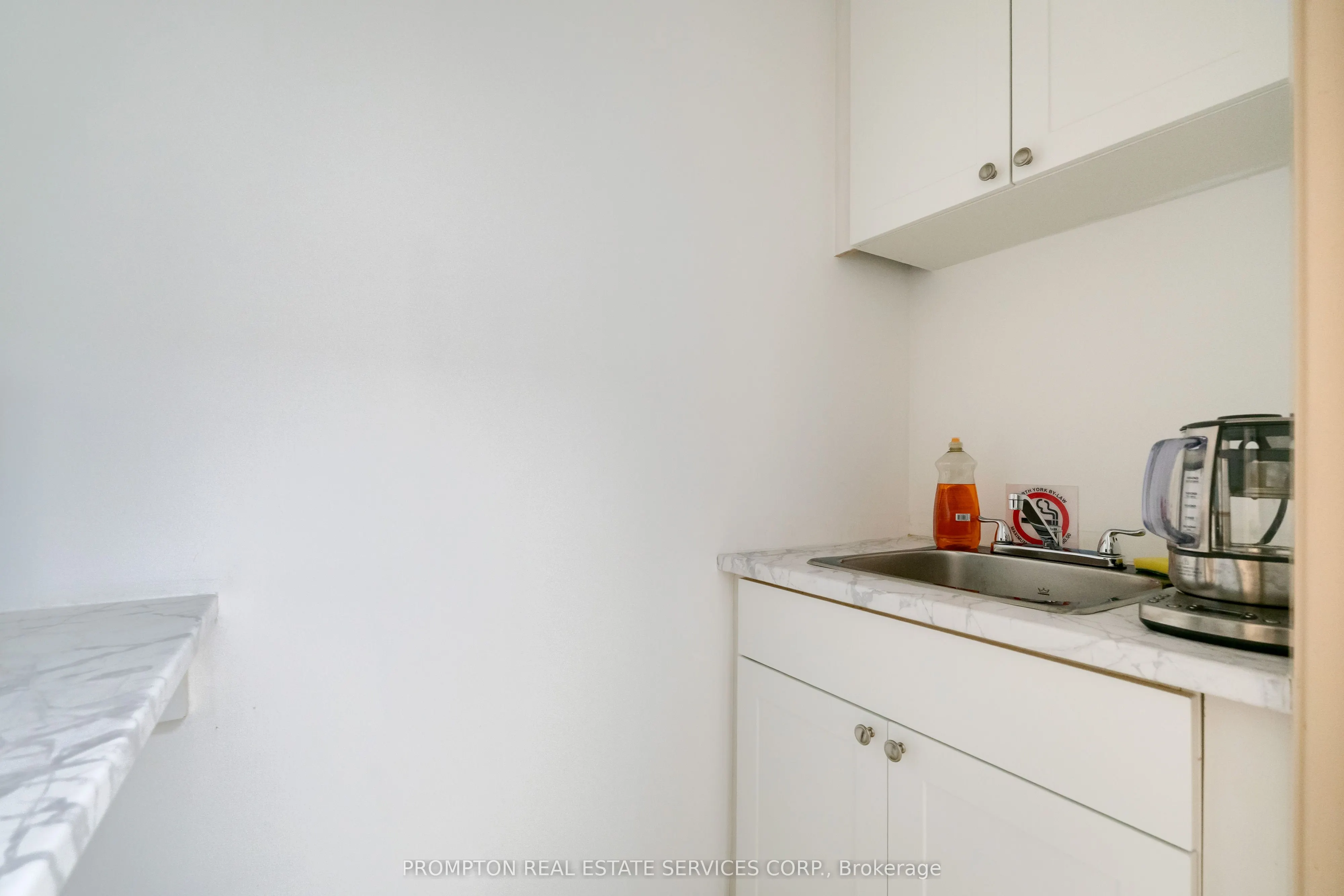 6075 Yonge Street #3rd Floor