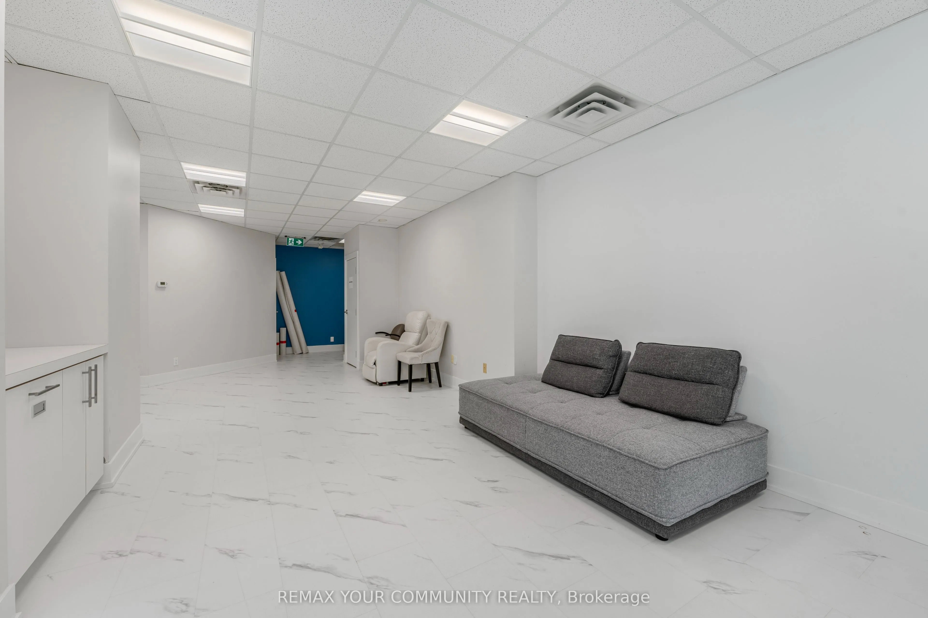 1131A Leslie Street #207
