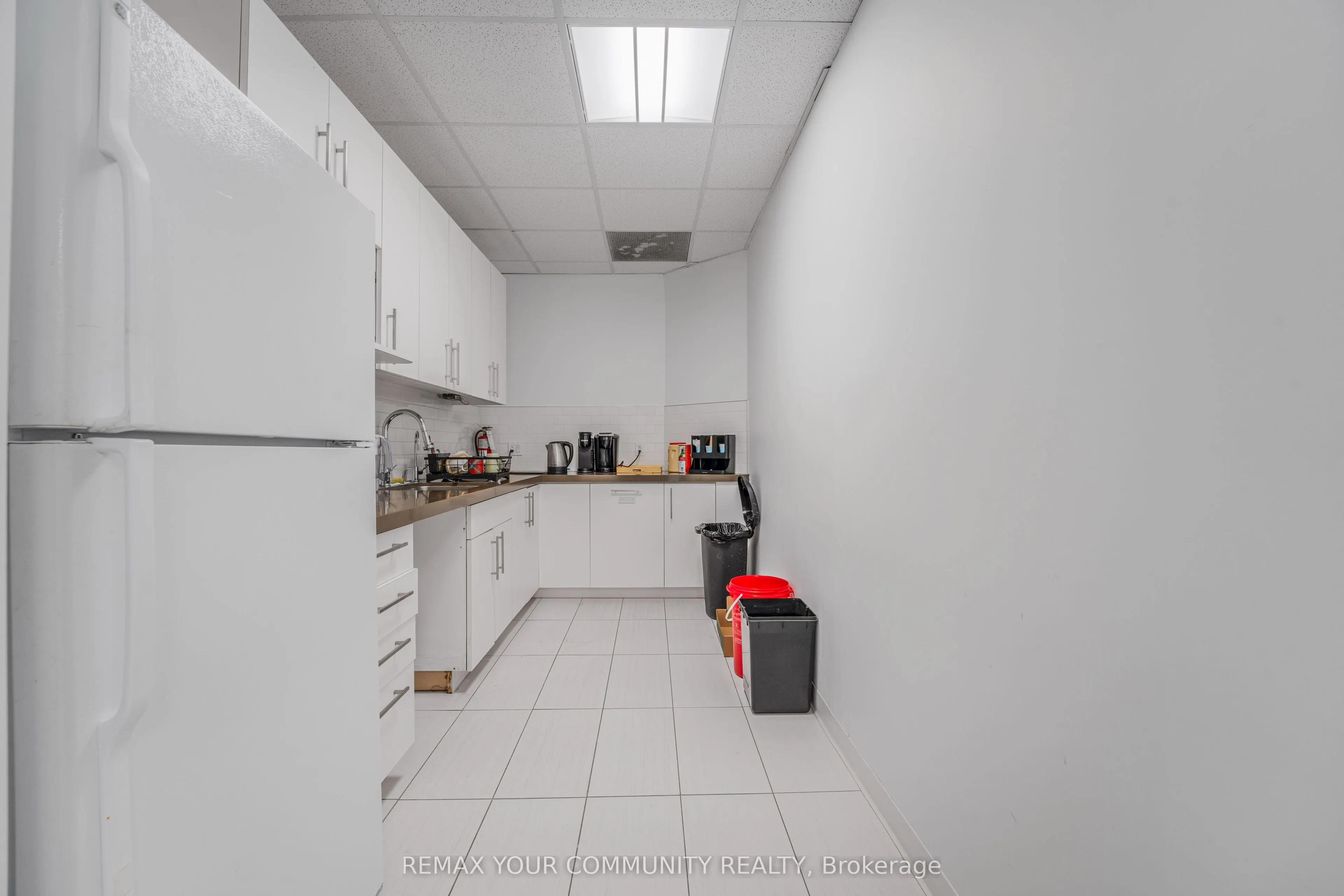 1131A Leslie Street #207
