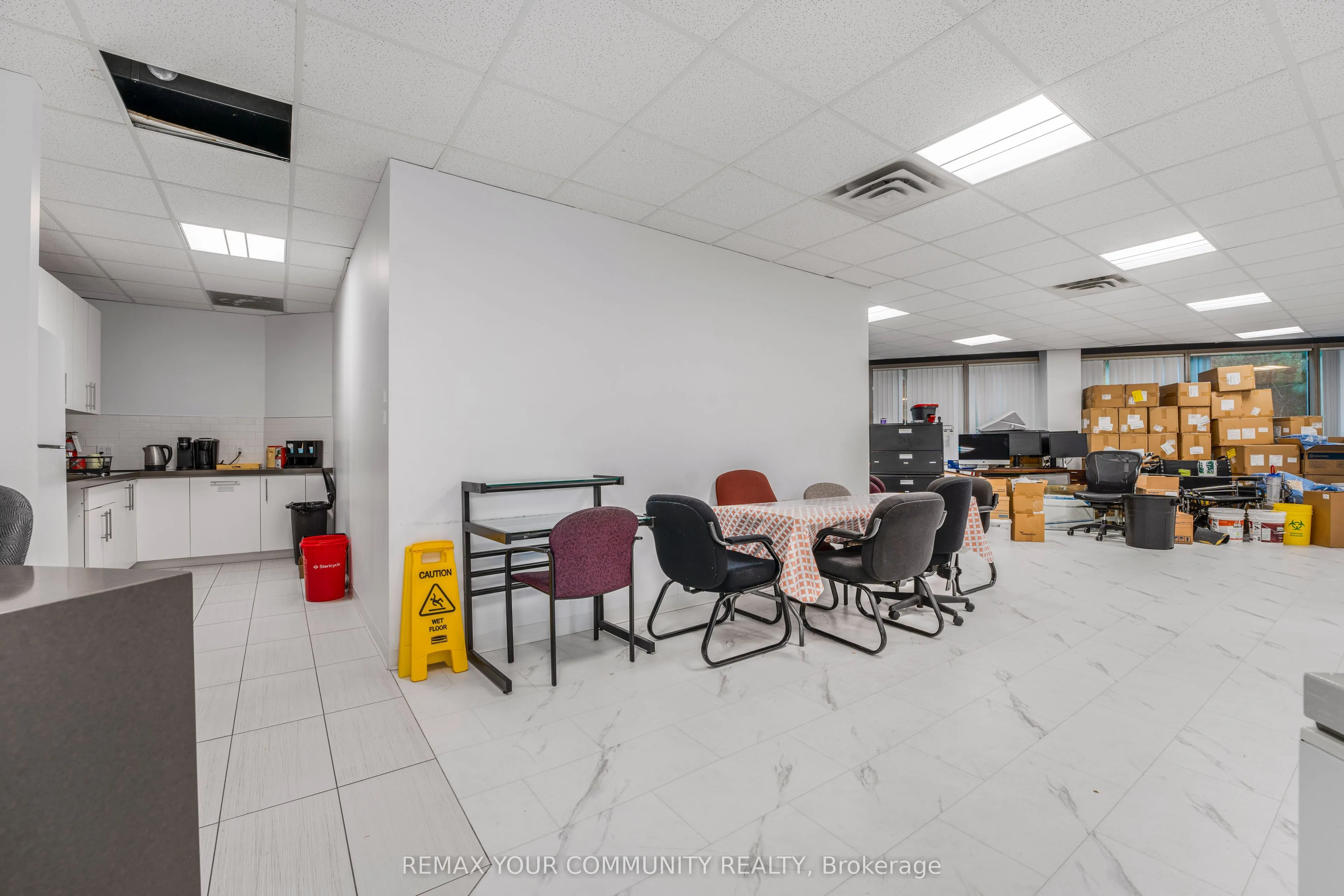 1131A Leslie Street #207