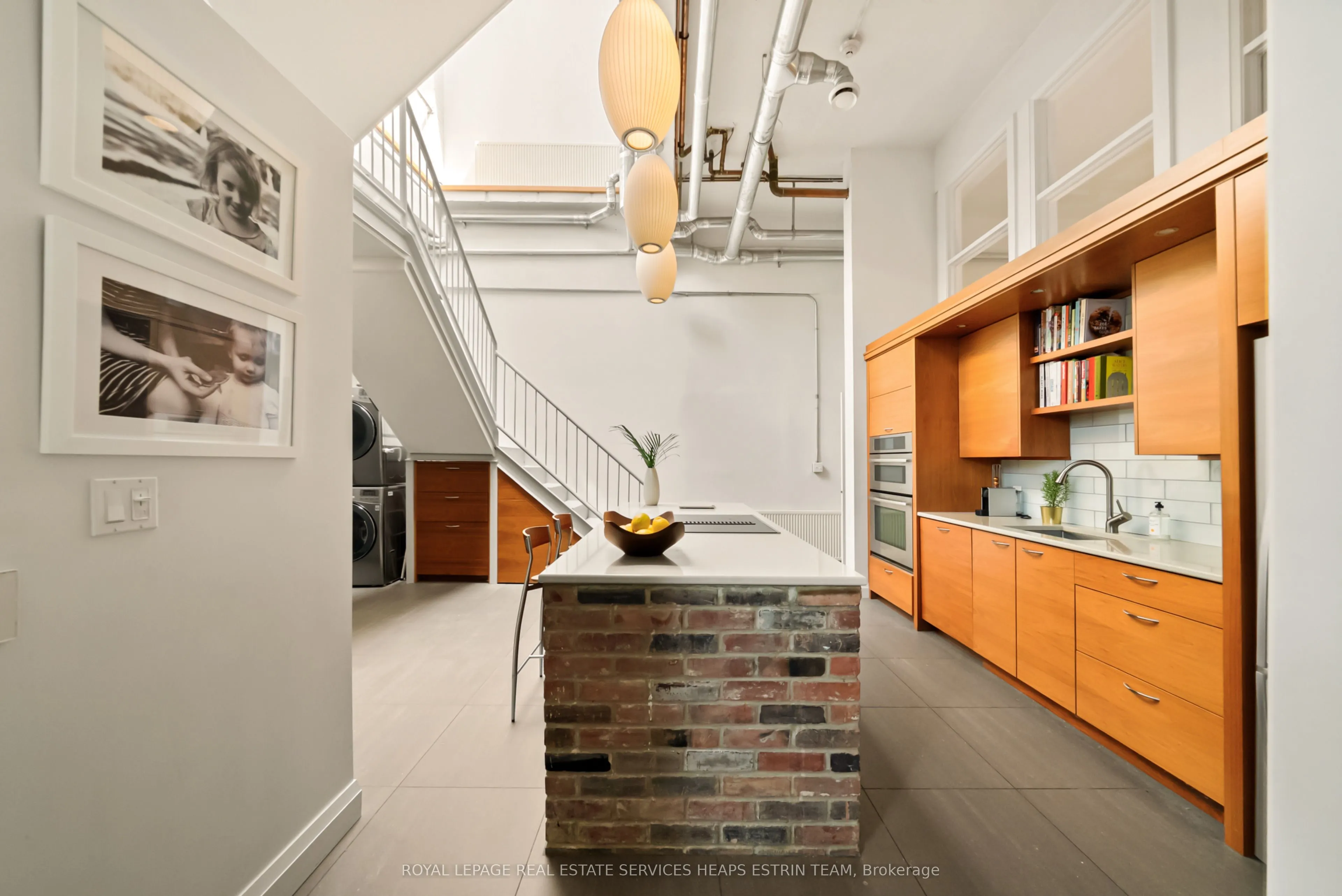 264 Seaton Street #205