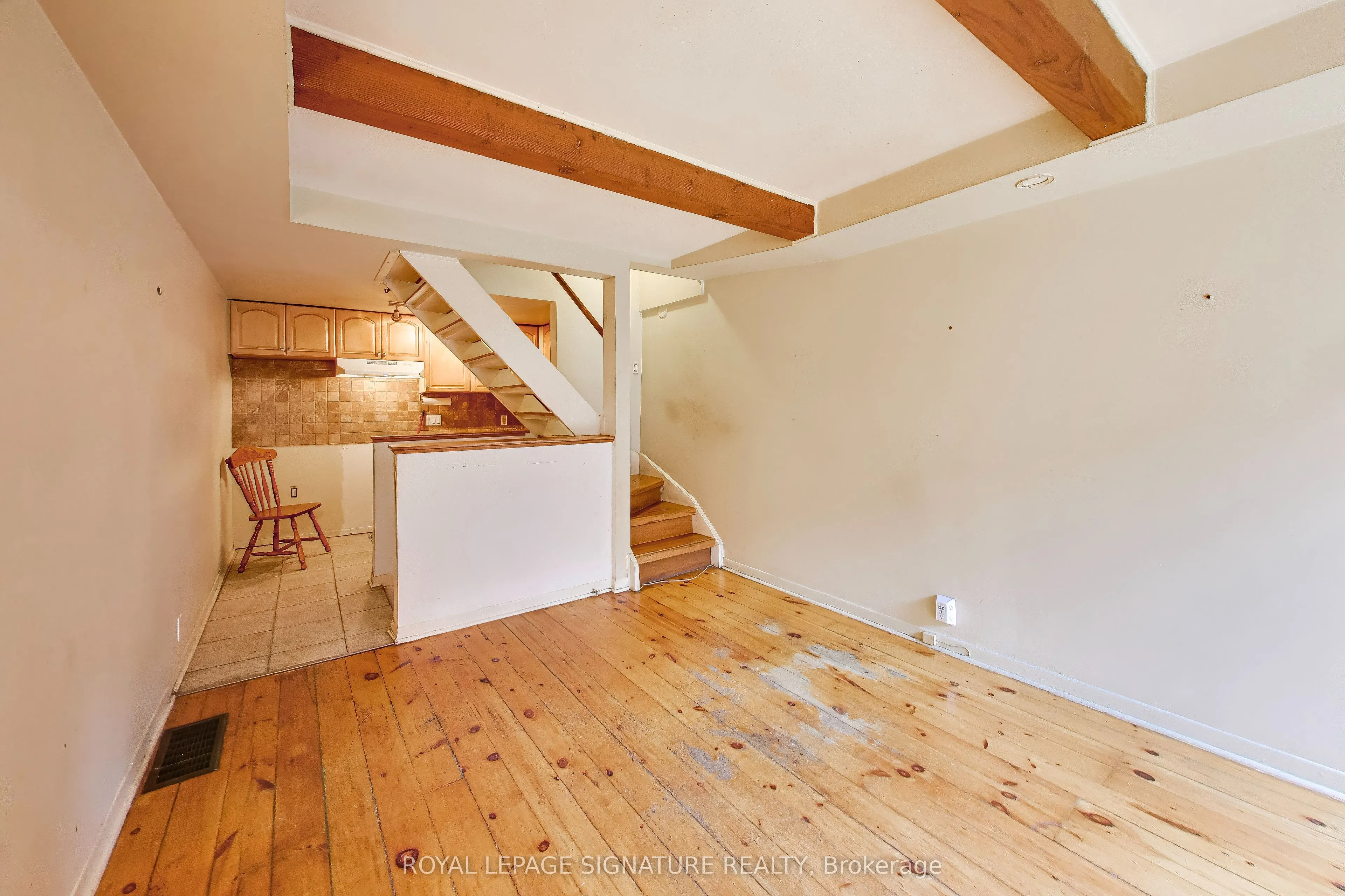325 Jarvis Street #18