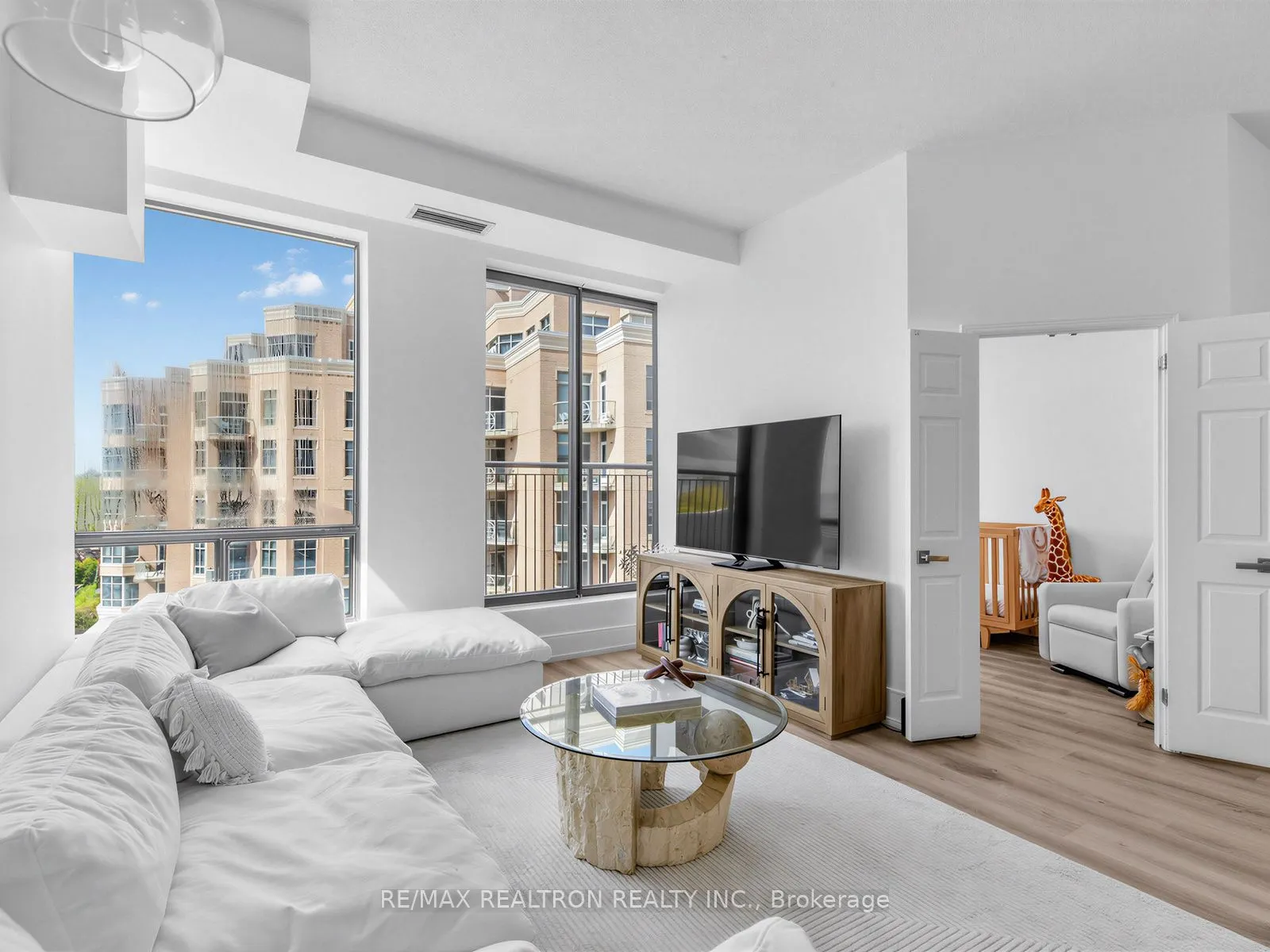 500 Glencairn Avenue #503
