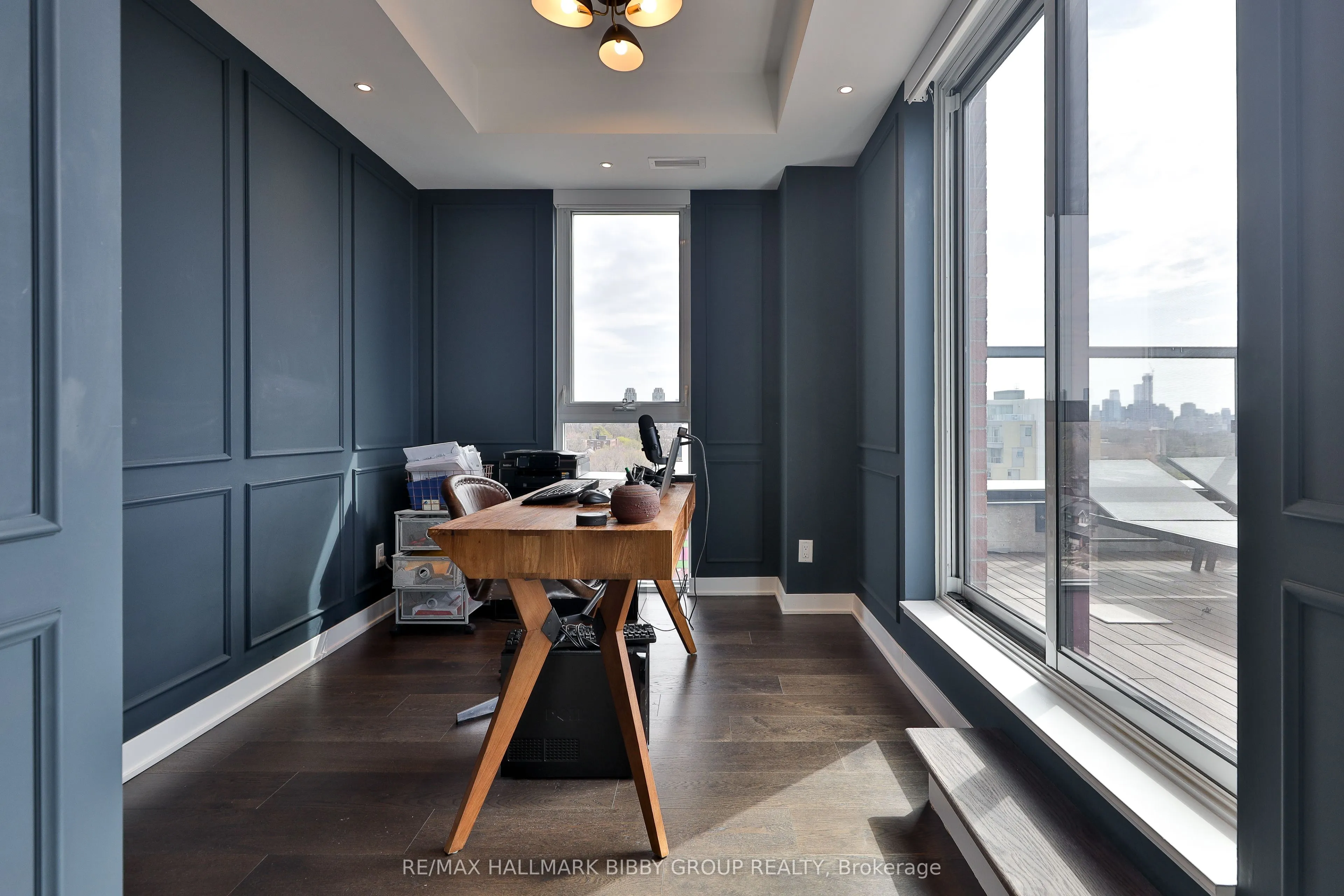 185 Alberta Avenue #1105