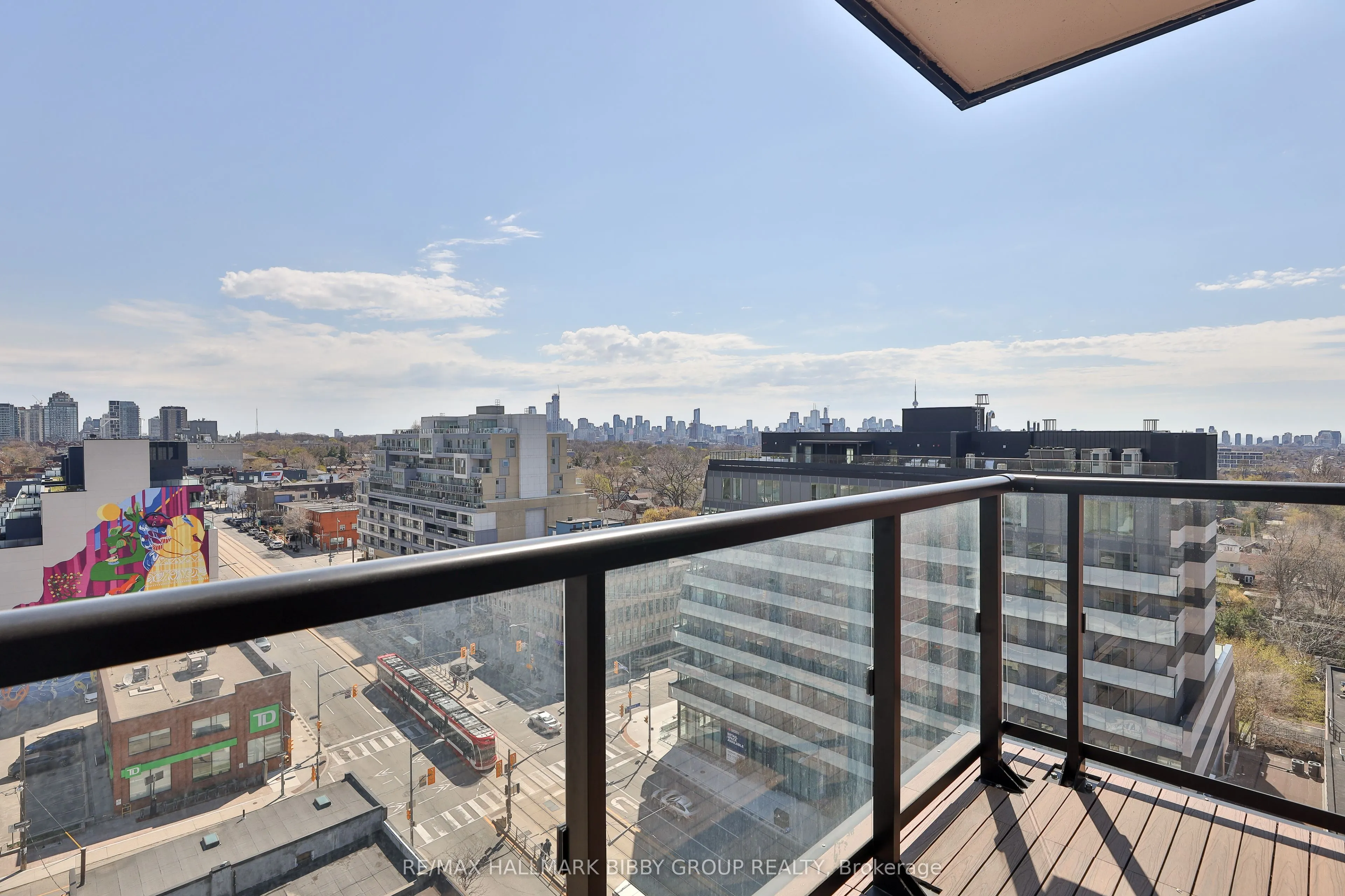 185 Alberta Avenue #1105