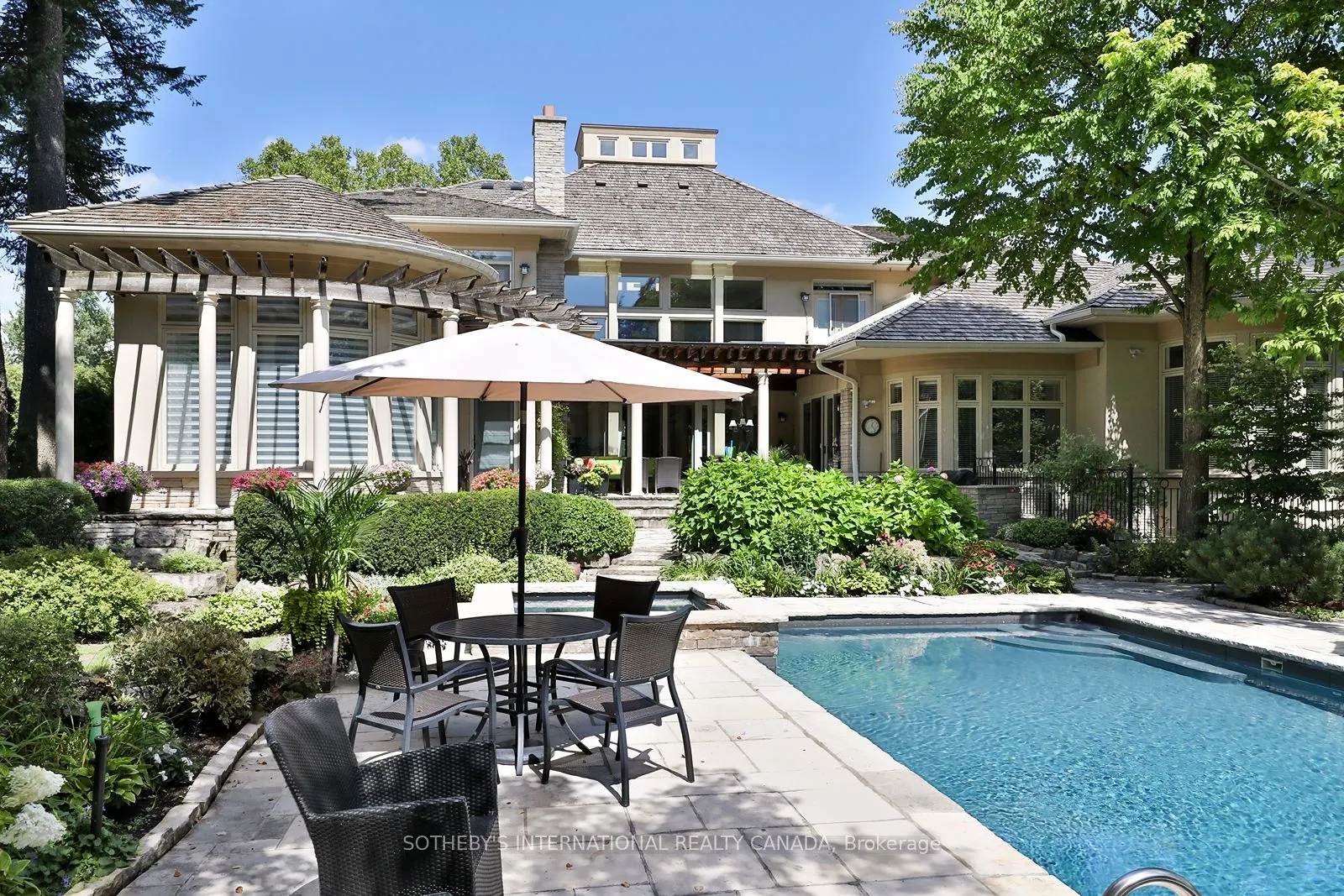 23 Country Lane