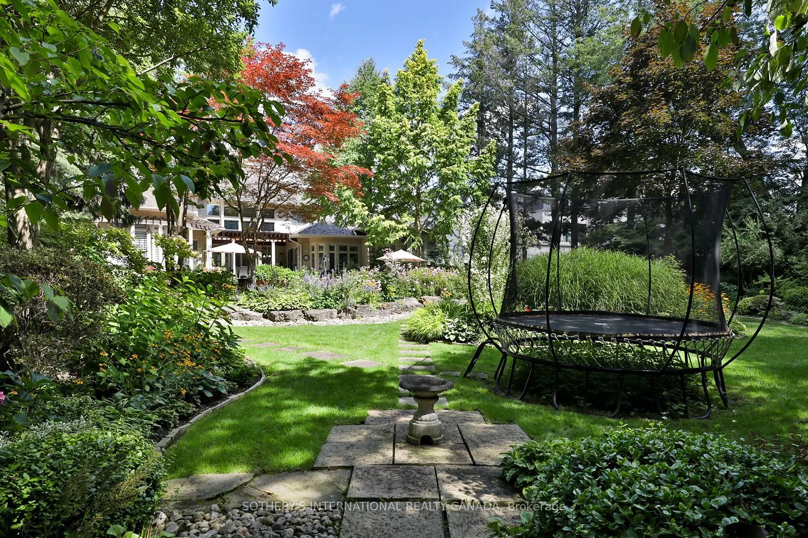 23 Country Lane