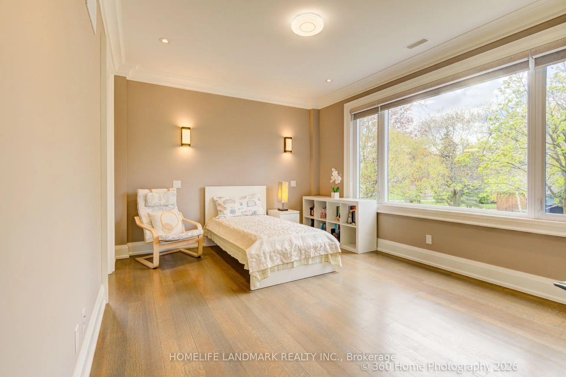 37 CHATFIELD Drive
