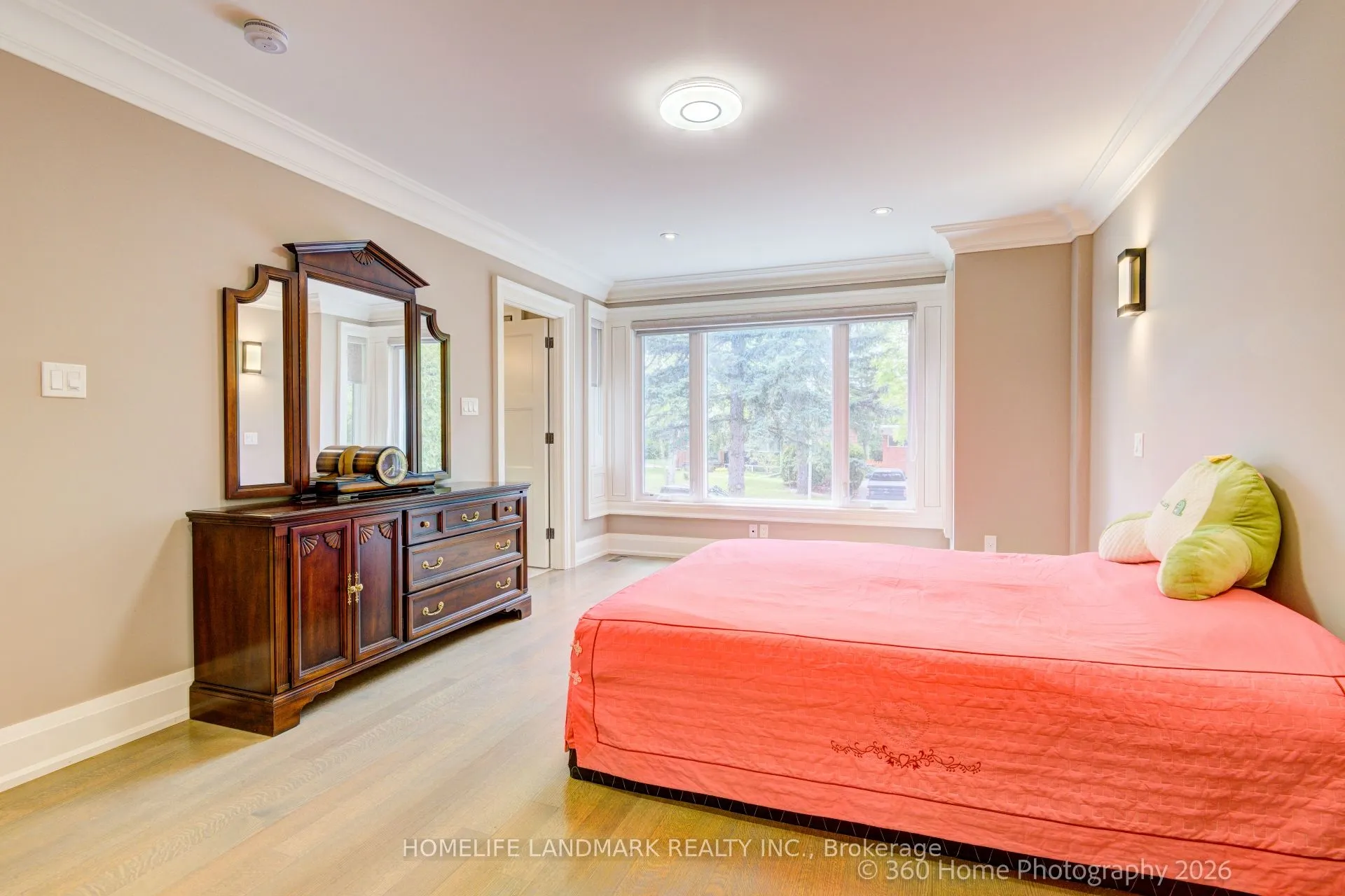 37 CHATFIELD Drive
