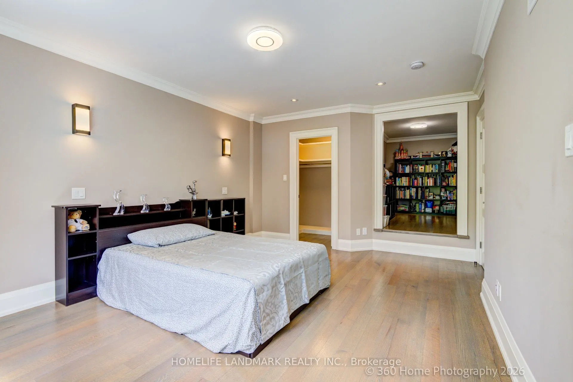 37 CHATFIELD Drive