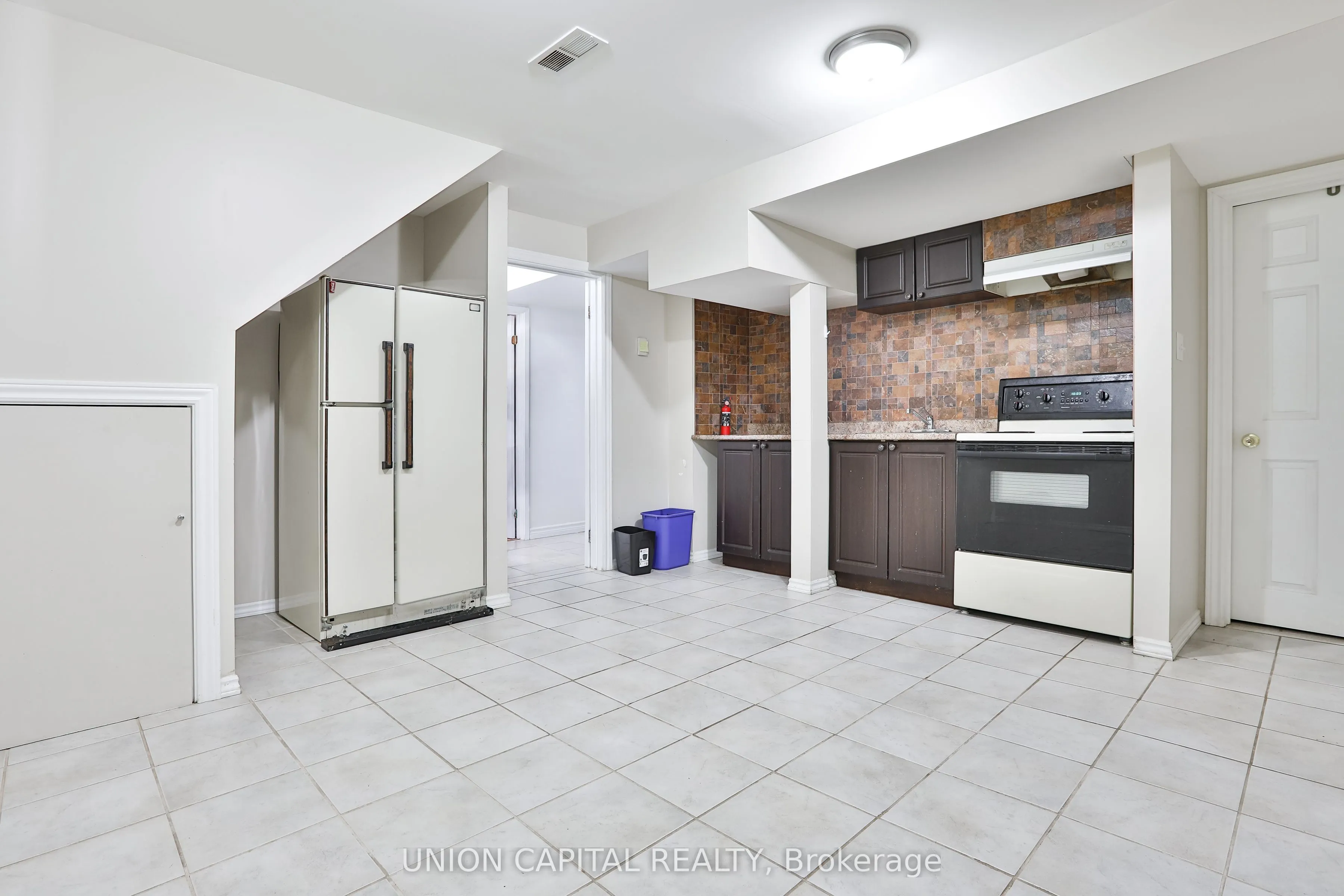 168 Old Sheppard Avenue #Basement