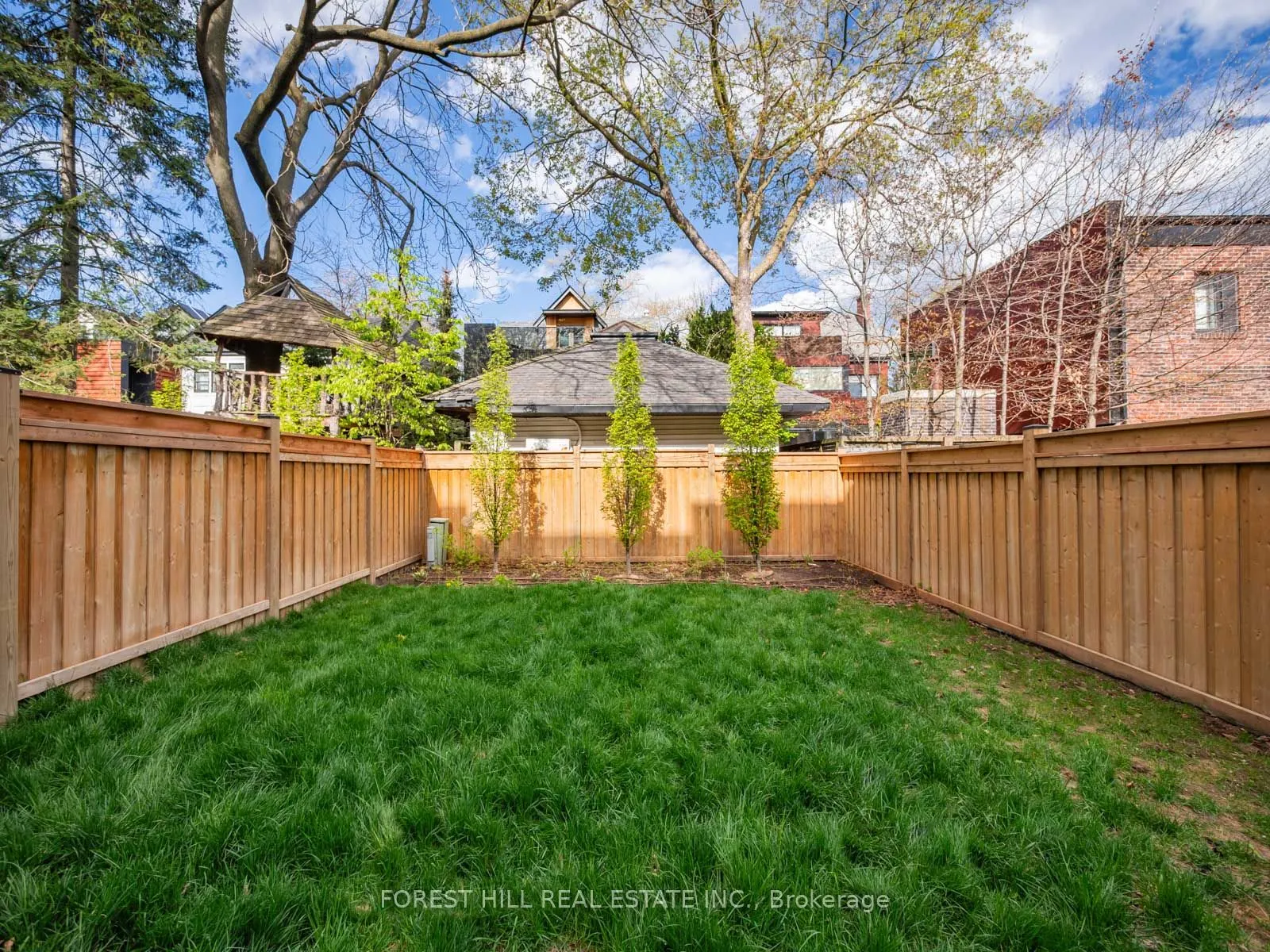 77 Kendal Avenue
