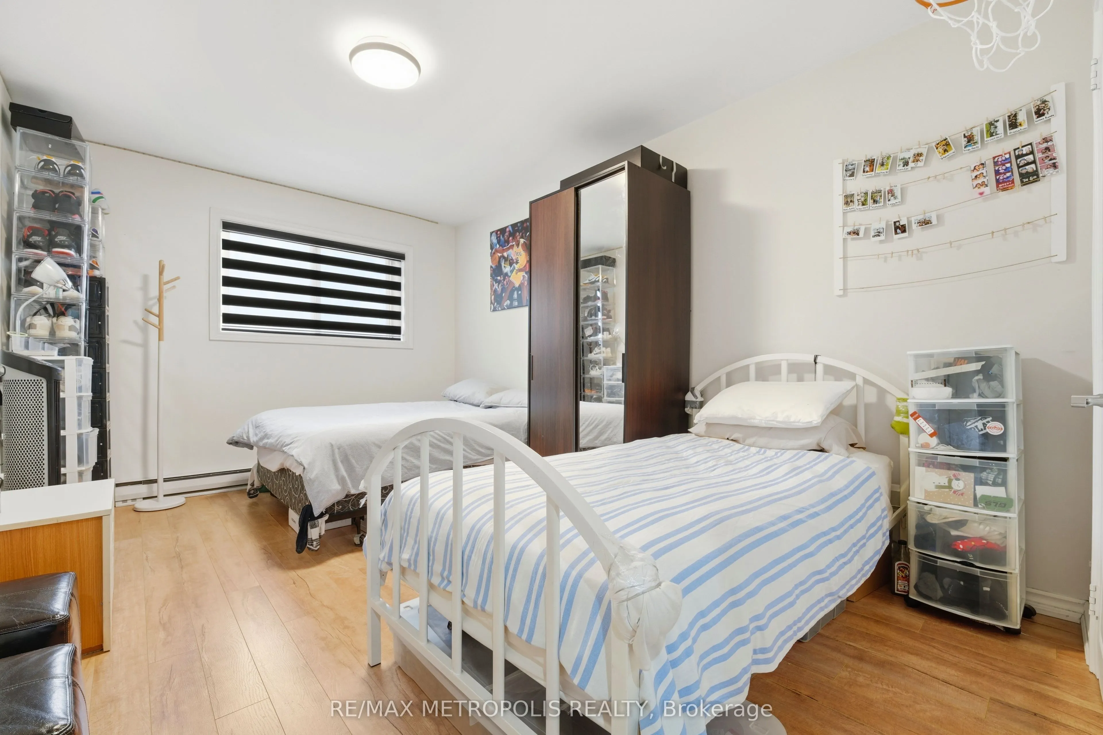 5877 Bathurst Street #205