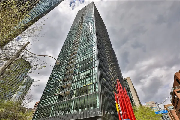 110 Charles Street E #1704
