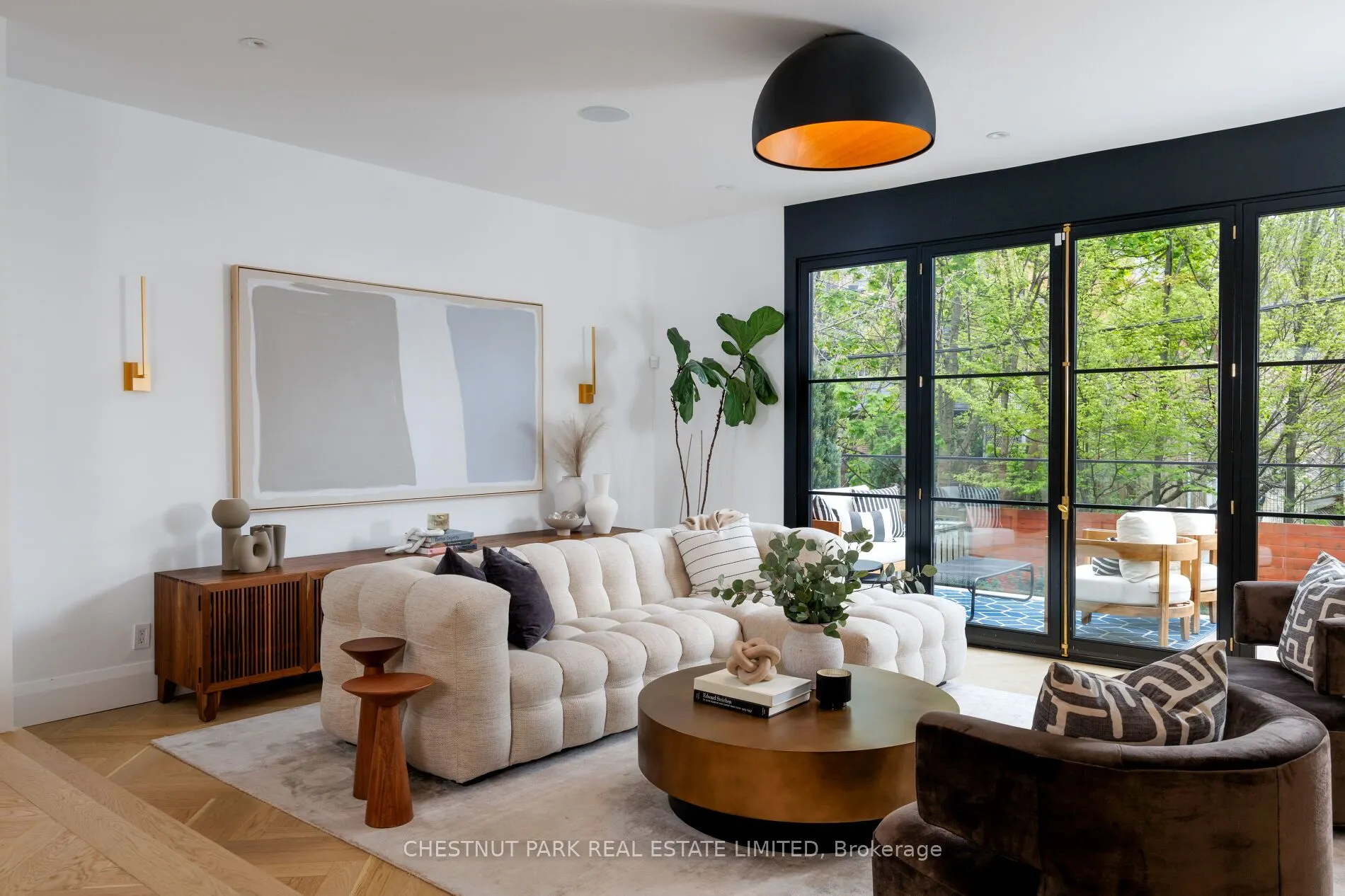 27 Boswell Avenue