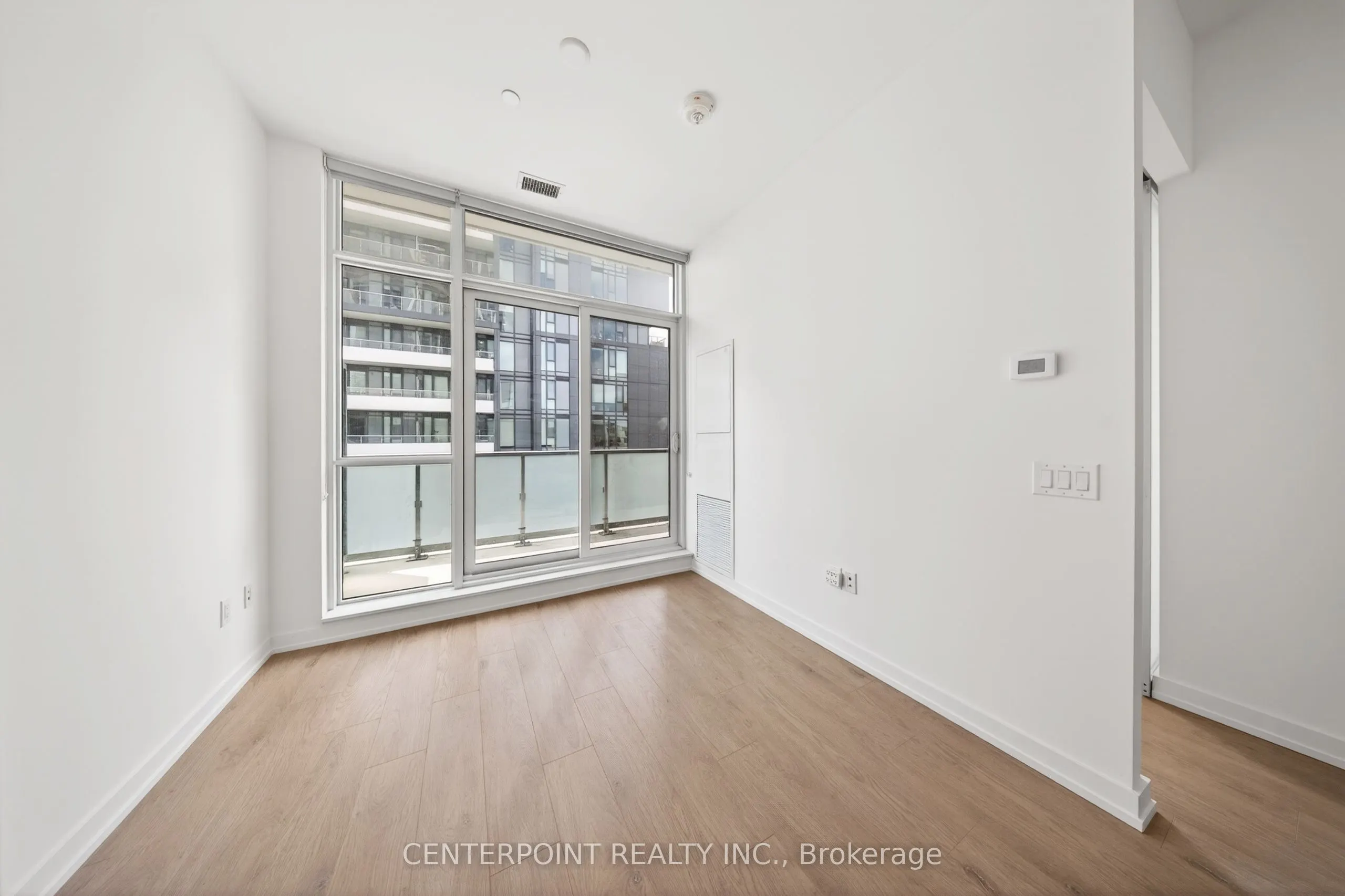 34 Tubman Avenue #1102E