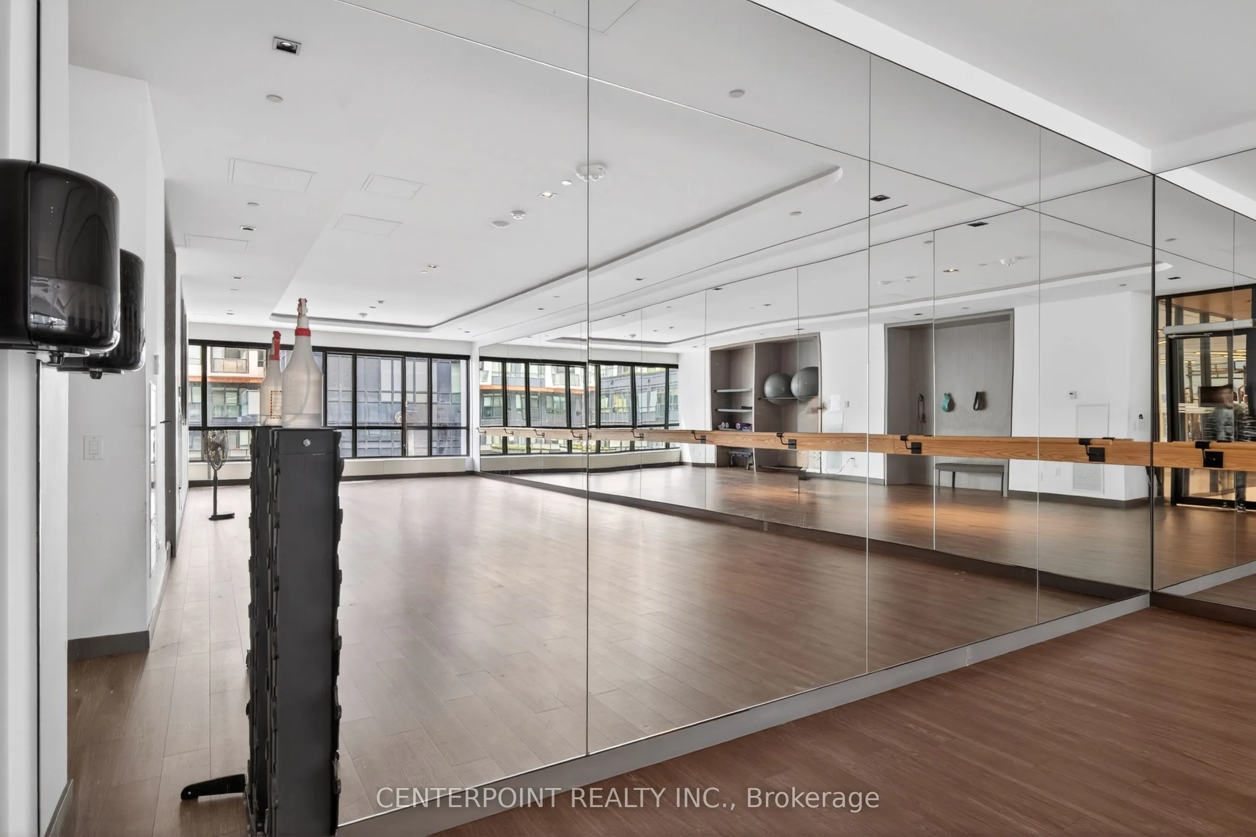 34 Tubman Avenue #1102E
