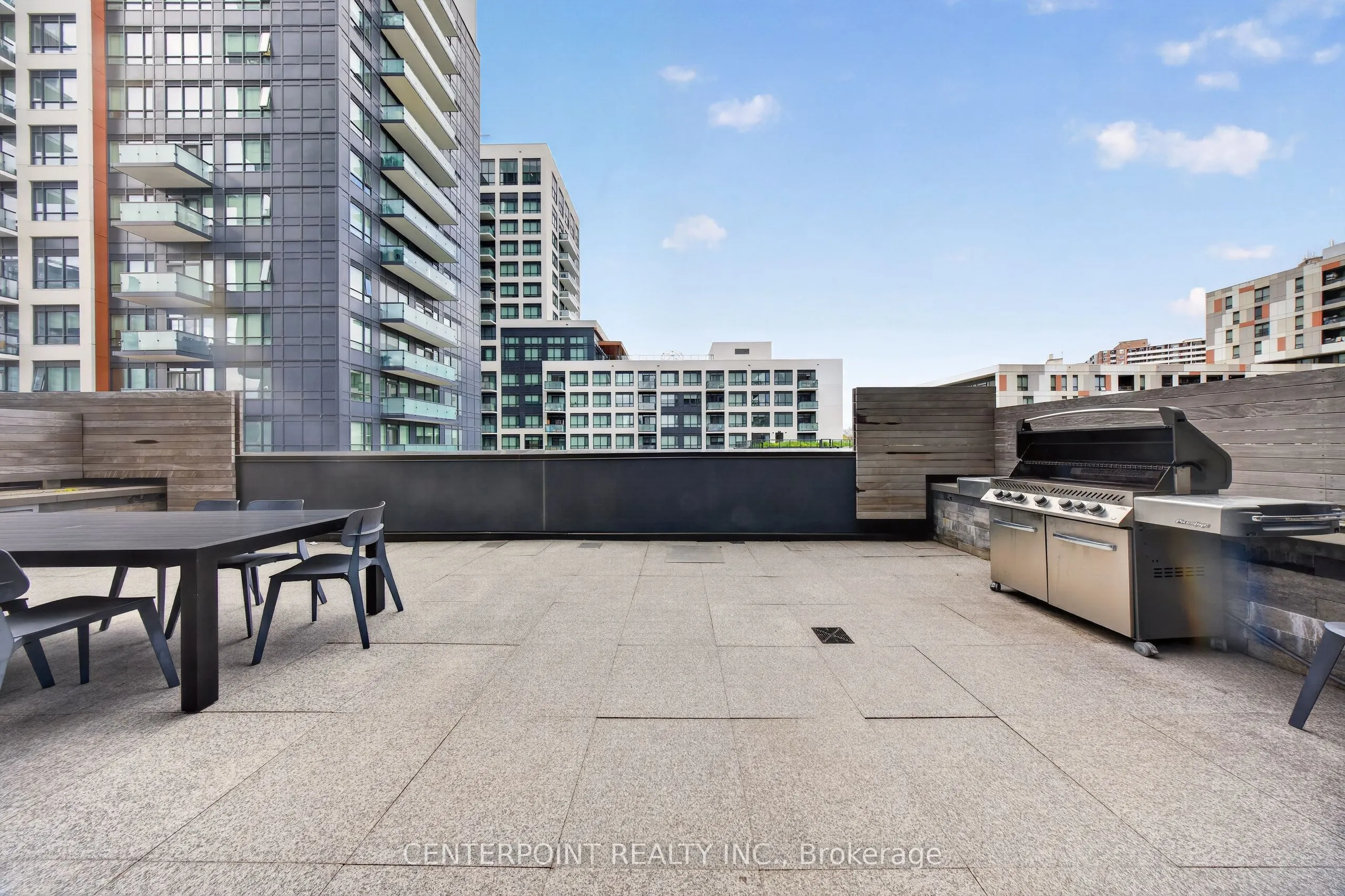 34 Tubman Avenue #1102E