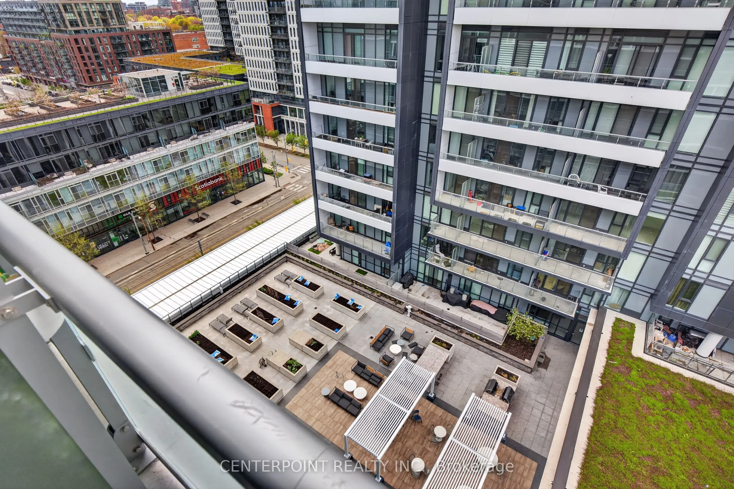 34 Tubman Avenue #1102E
