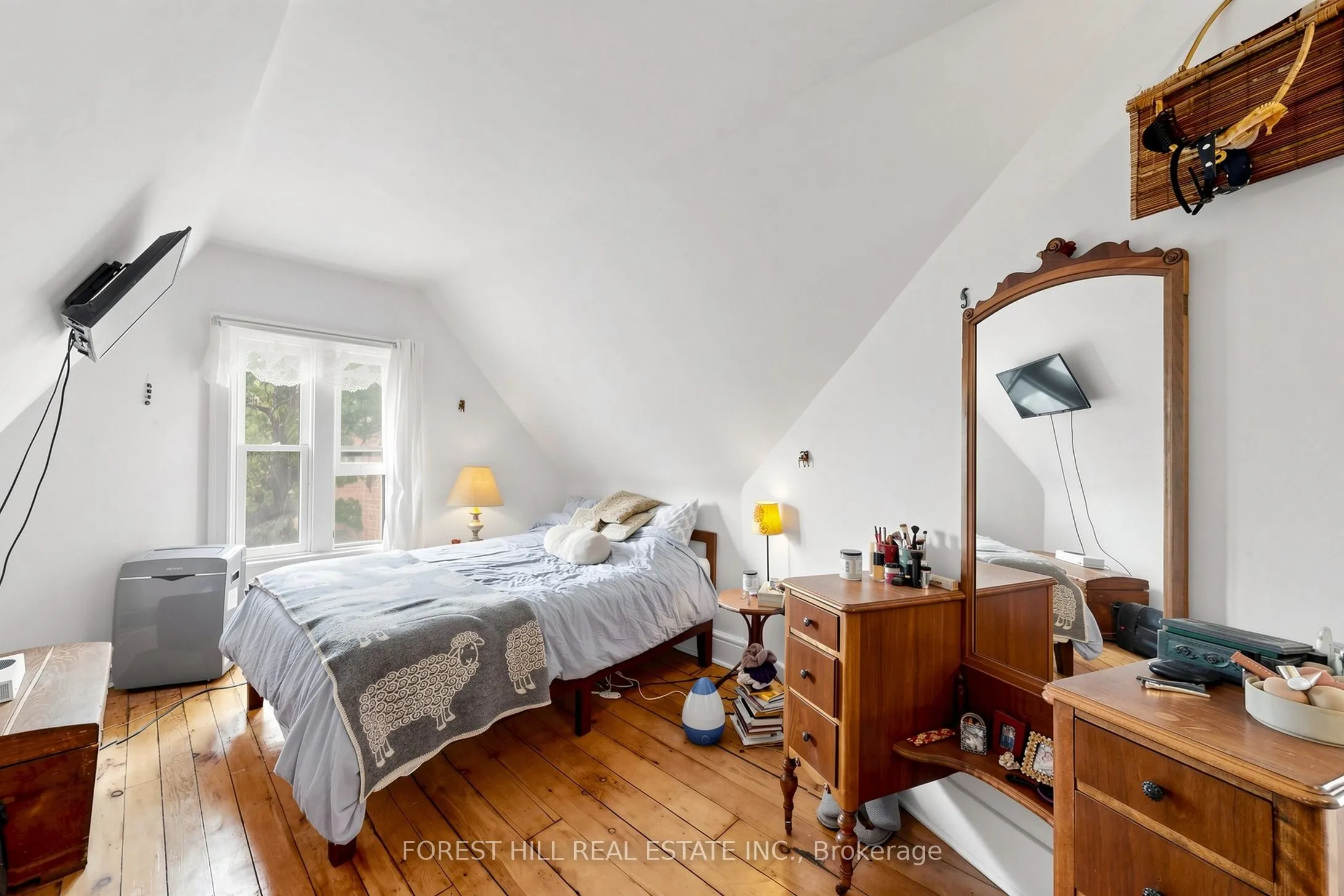 58 Nassau Street