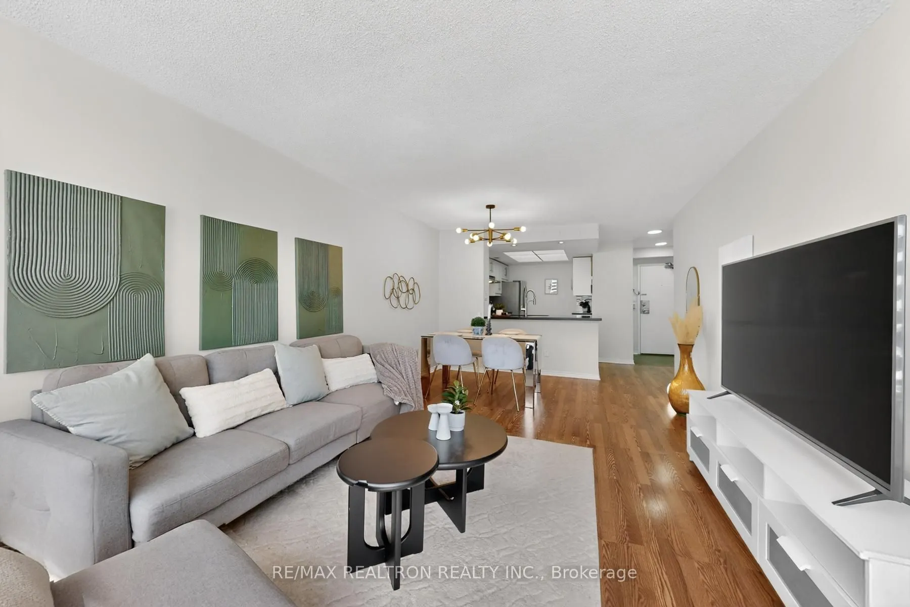 5765 Yonge Street #410