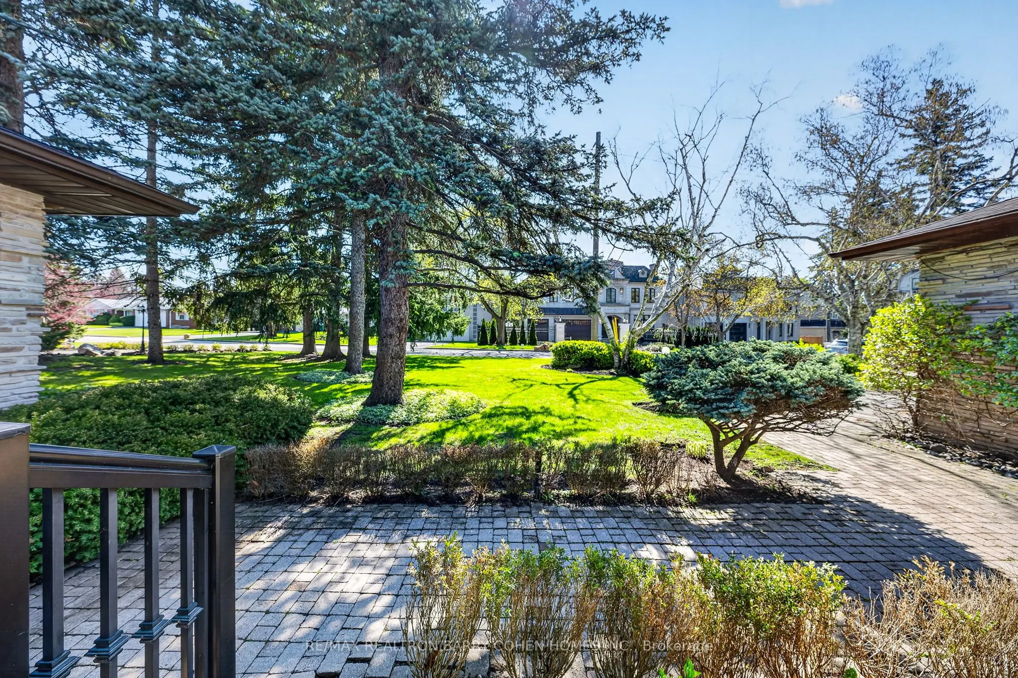 18 Brian Cliff Drive