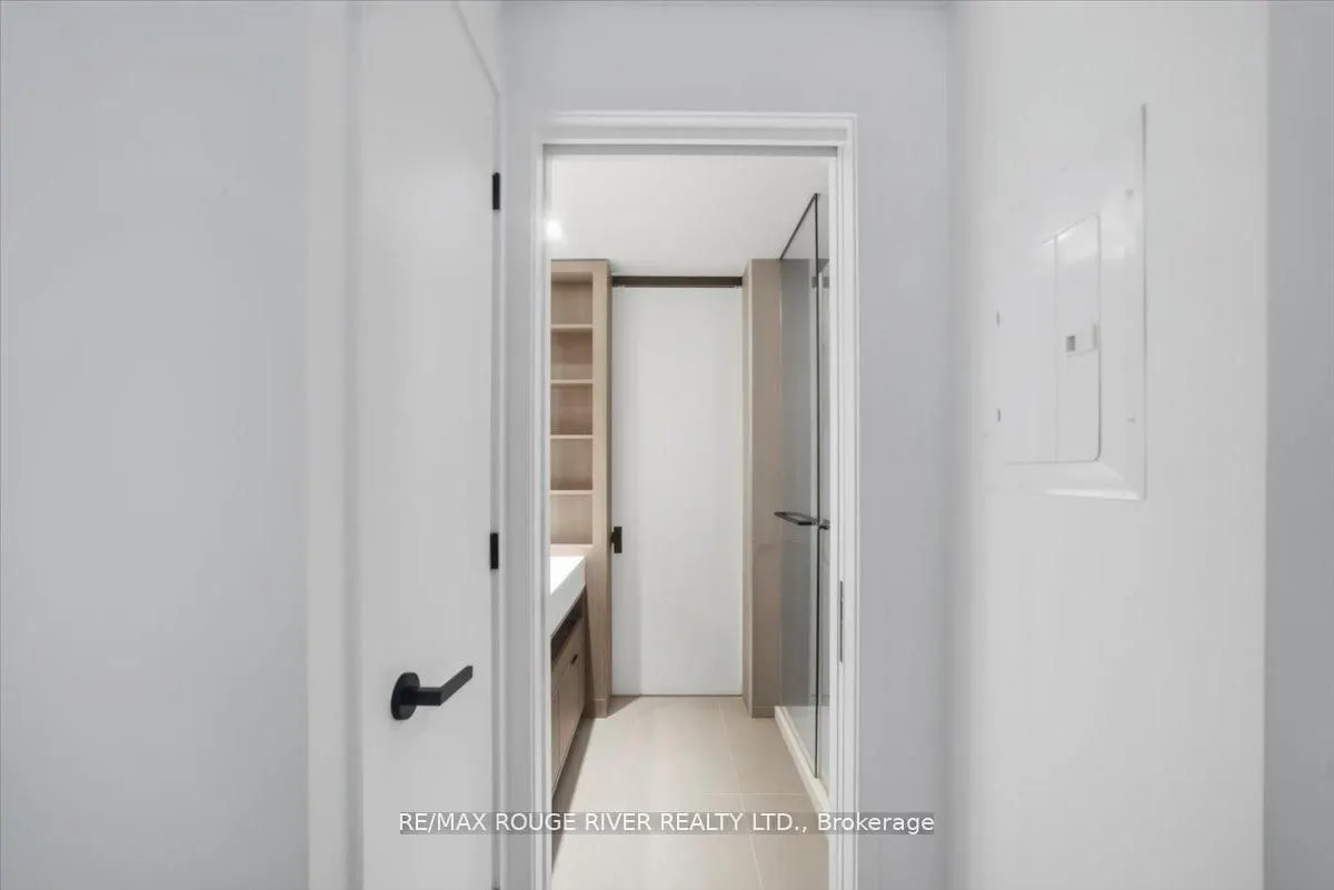 55 Charles Street E #3808