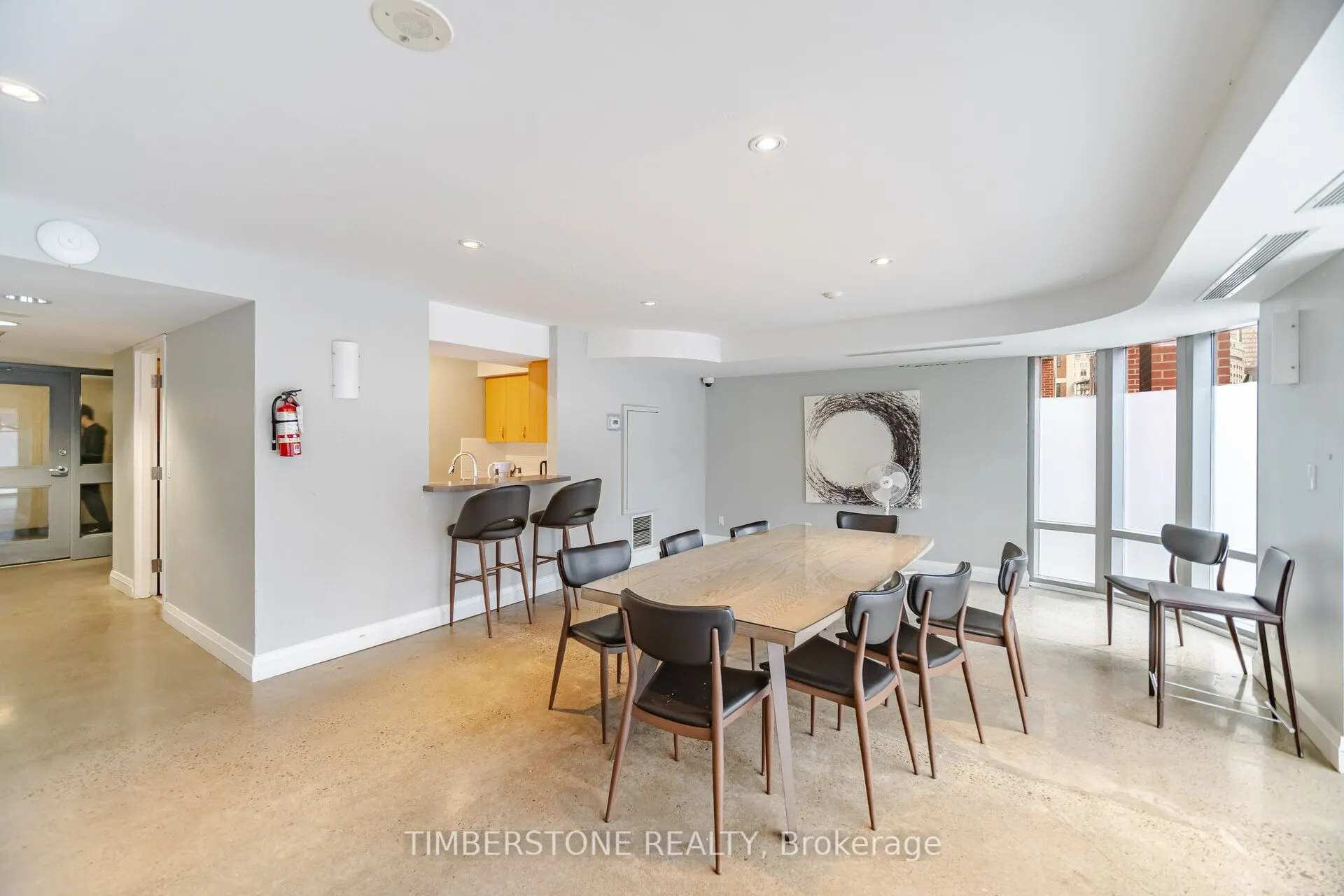 255 Richmond Street E #122