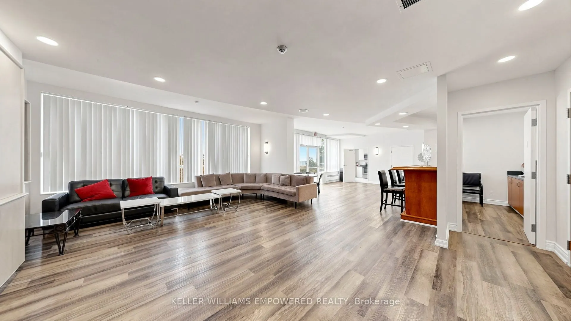 238 Doris Avenue #1511
