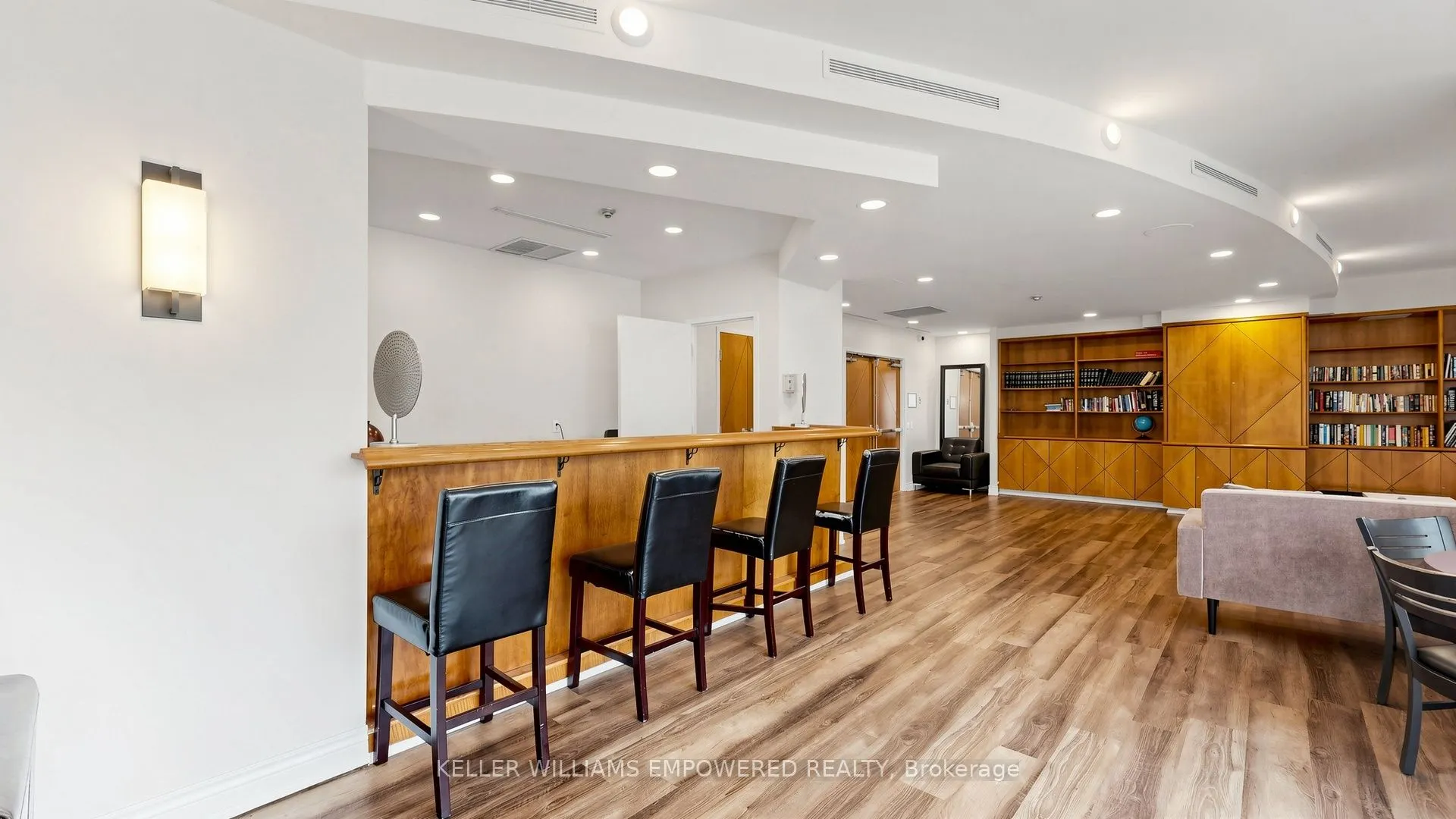 238 Doris Avenue #1511