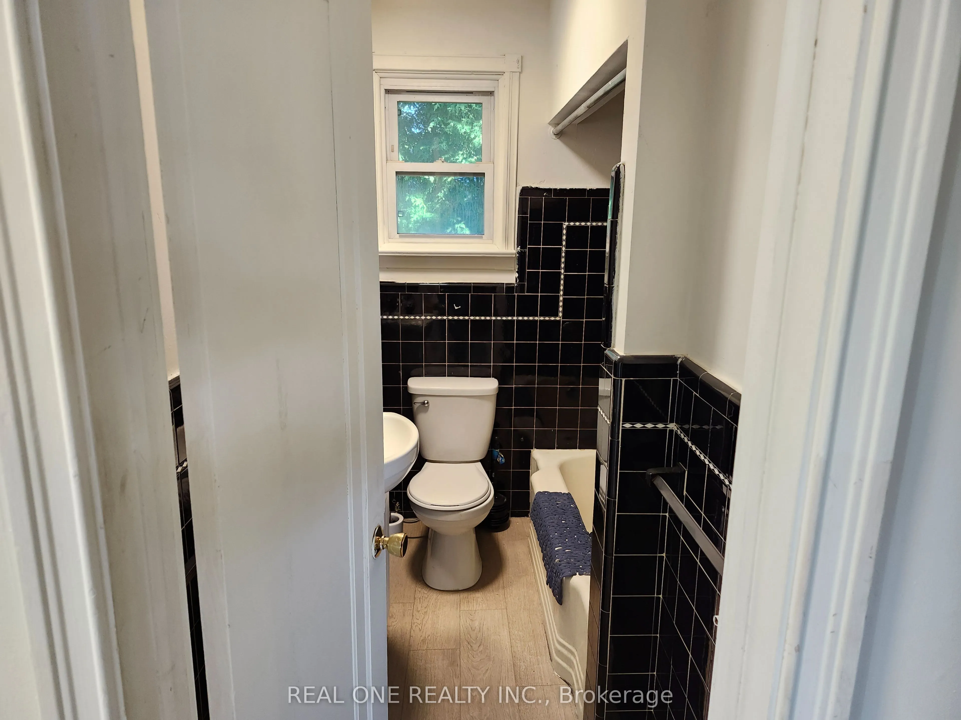 22 Pleasant View Drive