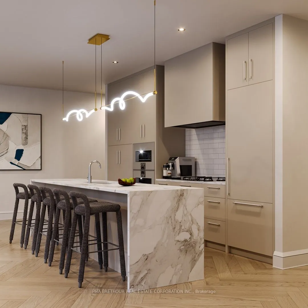 2010 Bathurst Street #3B