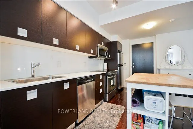 33 Charles Street E #2601