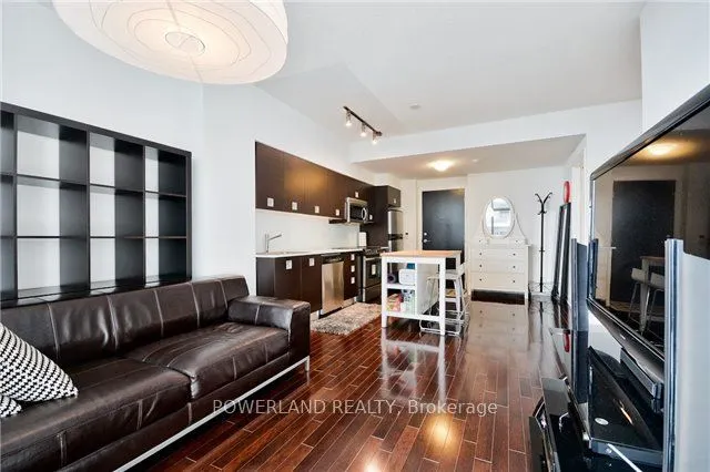 33 Charles Street E #2601