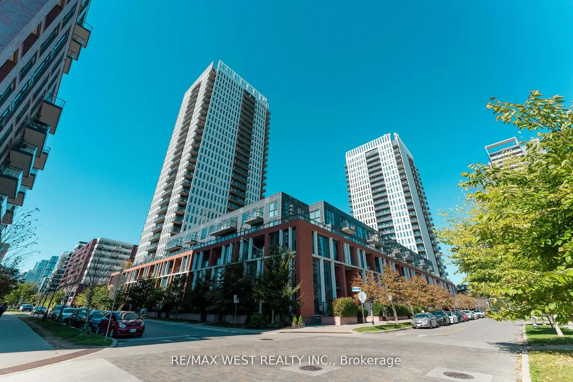 170 Sumach Street #507