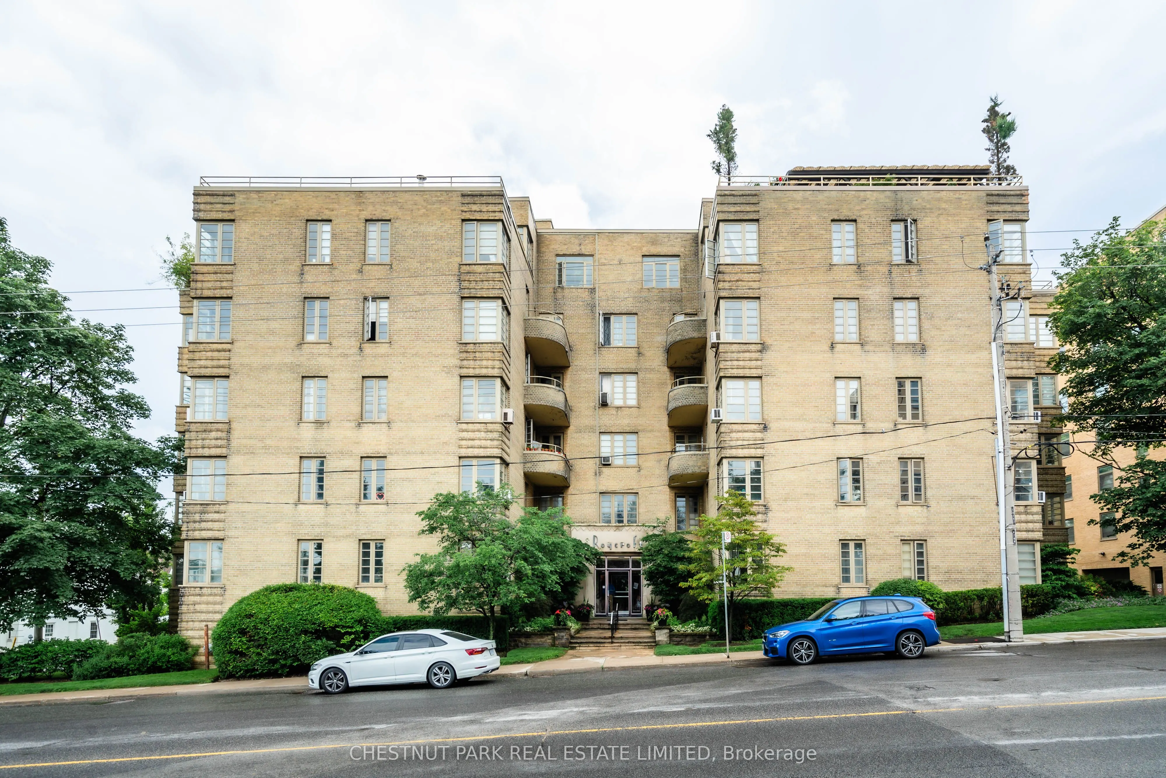 707 Eglinton Avenue W #403
