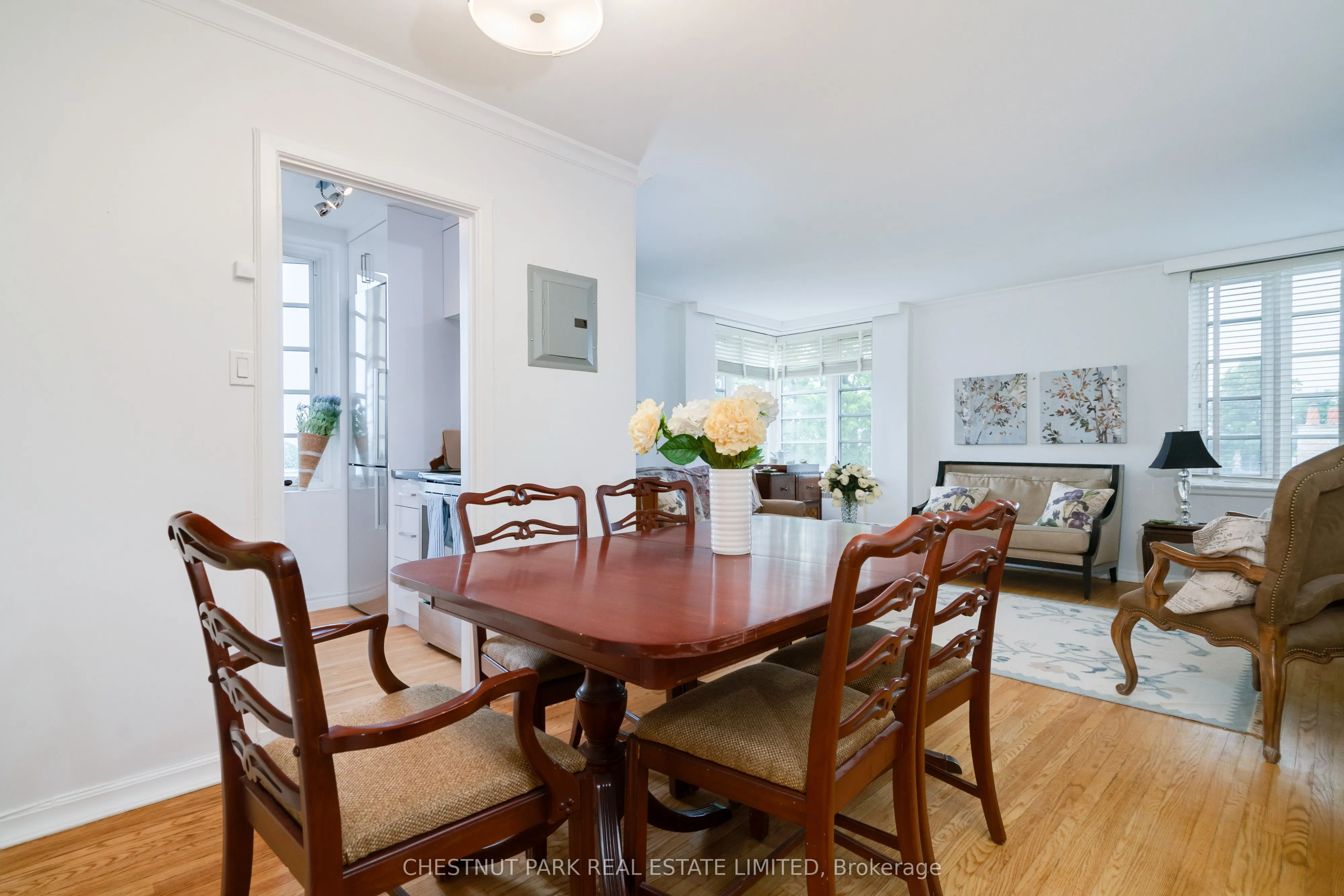 707 Eglinton Avenue W #403