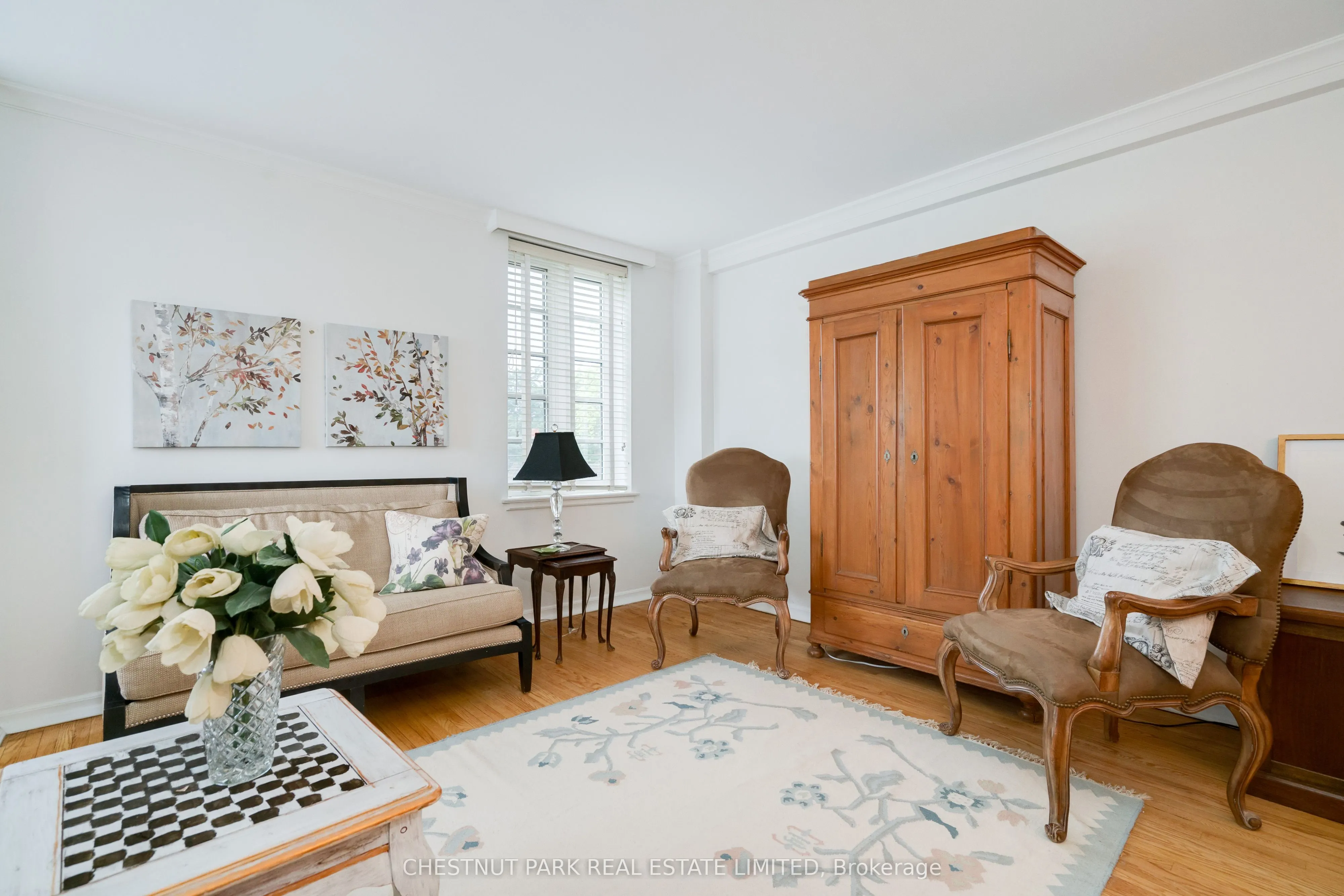 707 Eglinton Avenue W #403