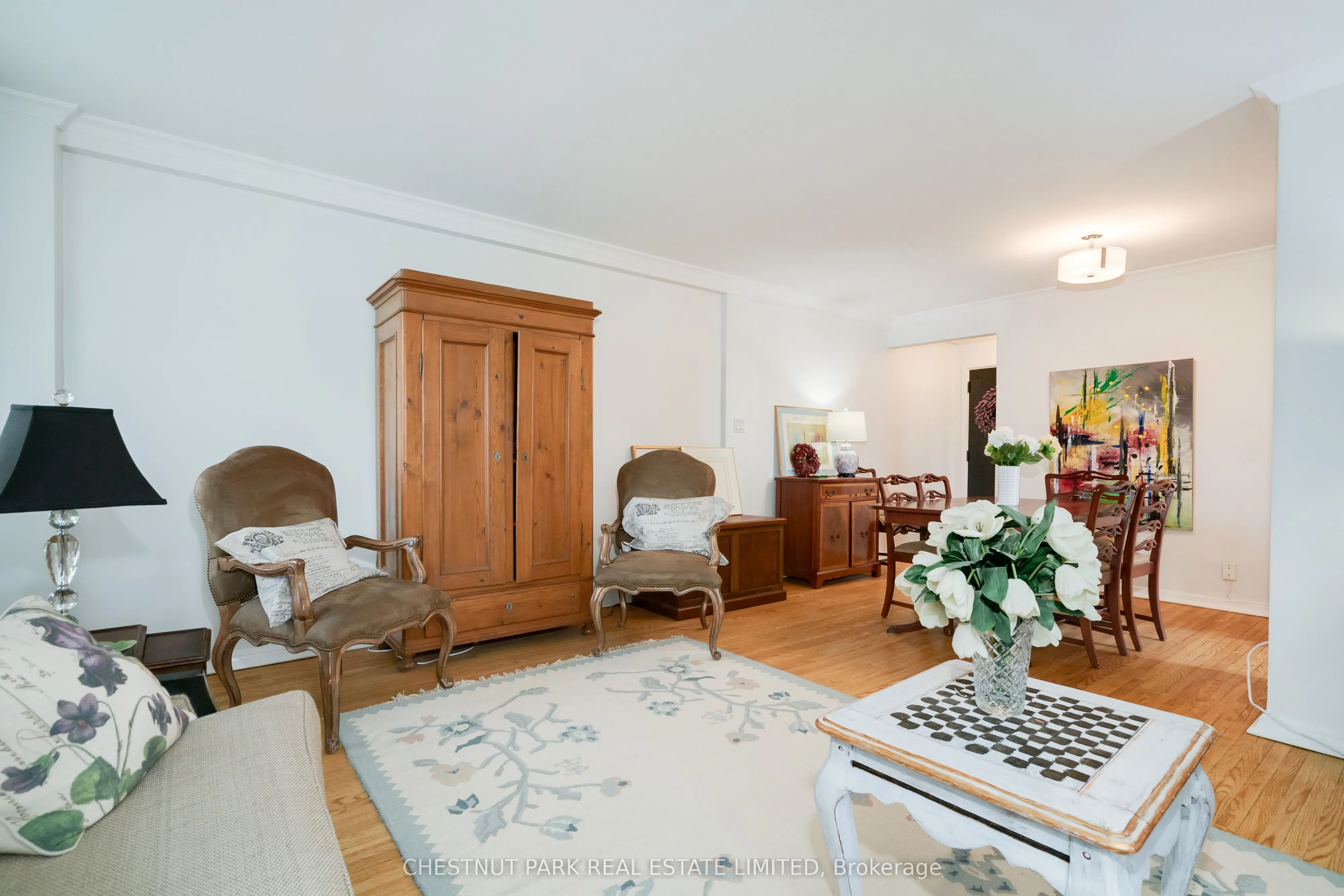 707 Eglinton Avenue W #403
