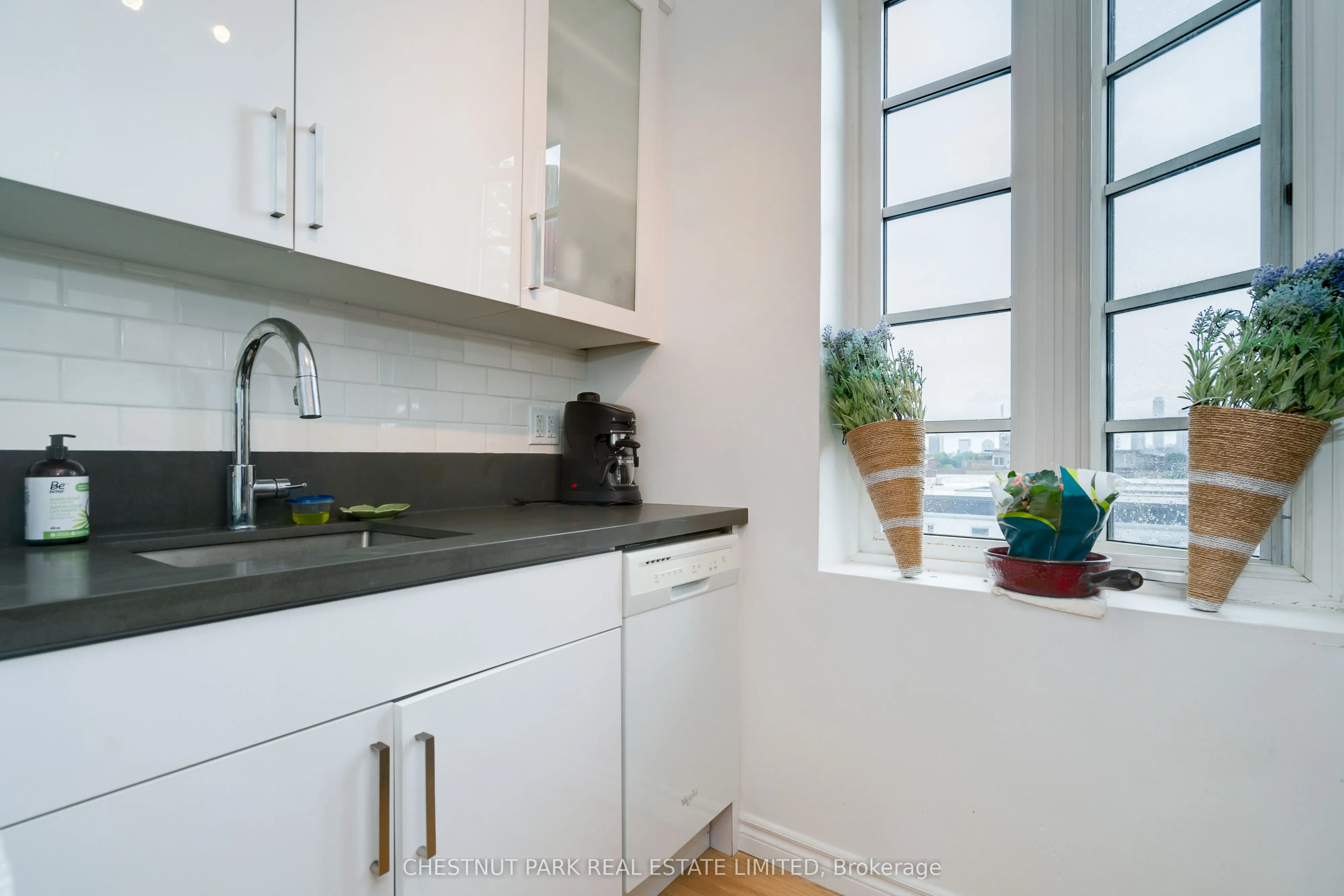 707 Eglinton Avenue W #403