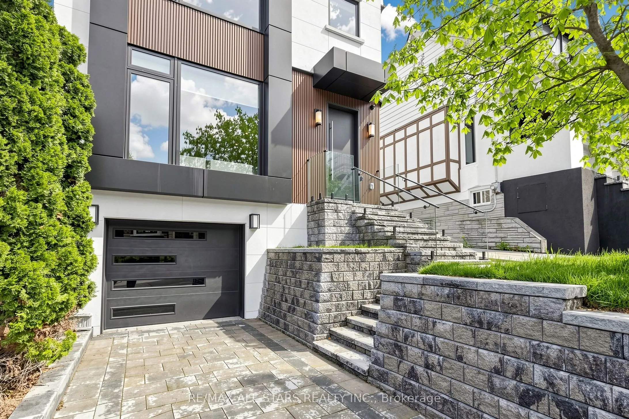 127 Banff Road