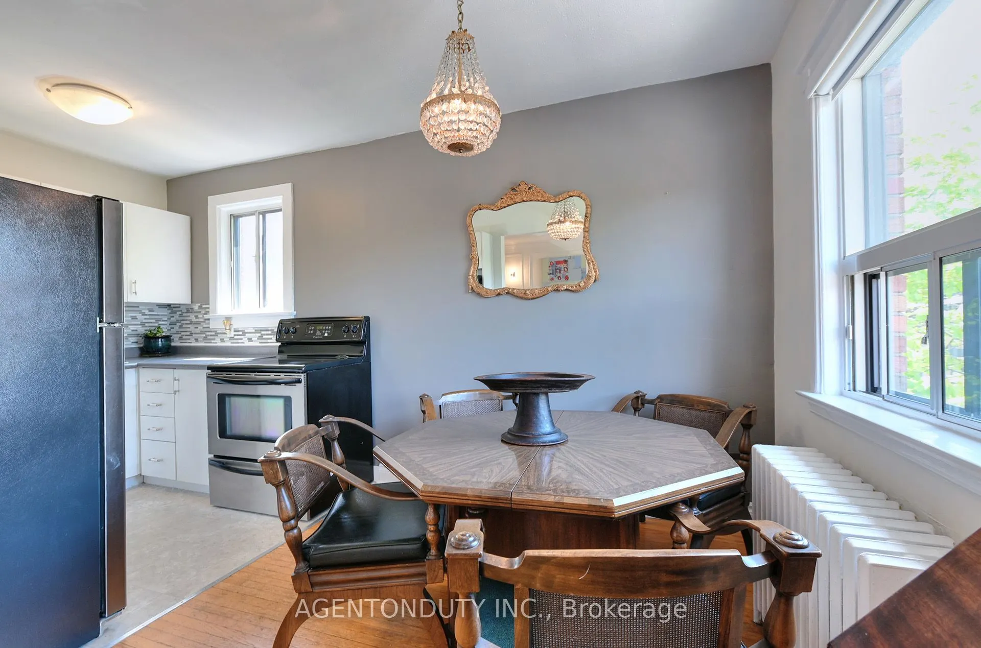 1646 Bathurst Street #17