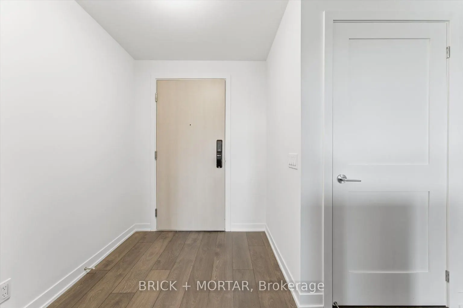 1 Hillsdale Avenue W #301