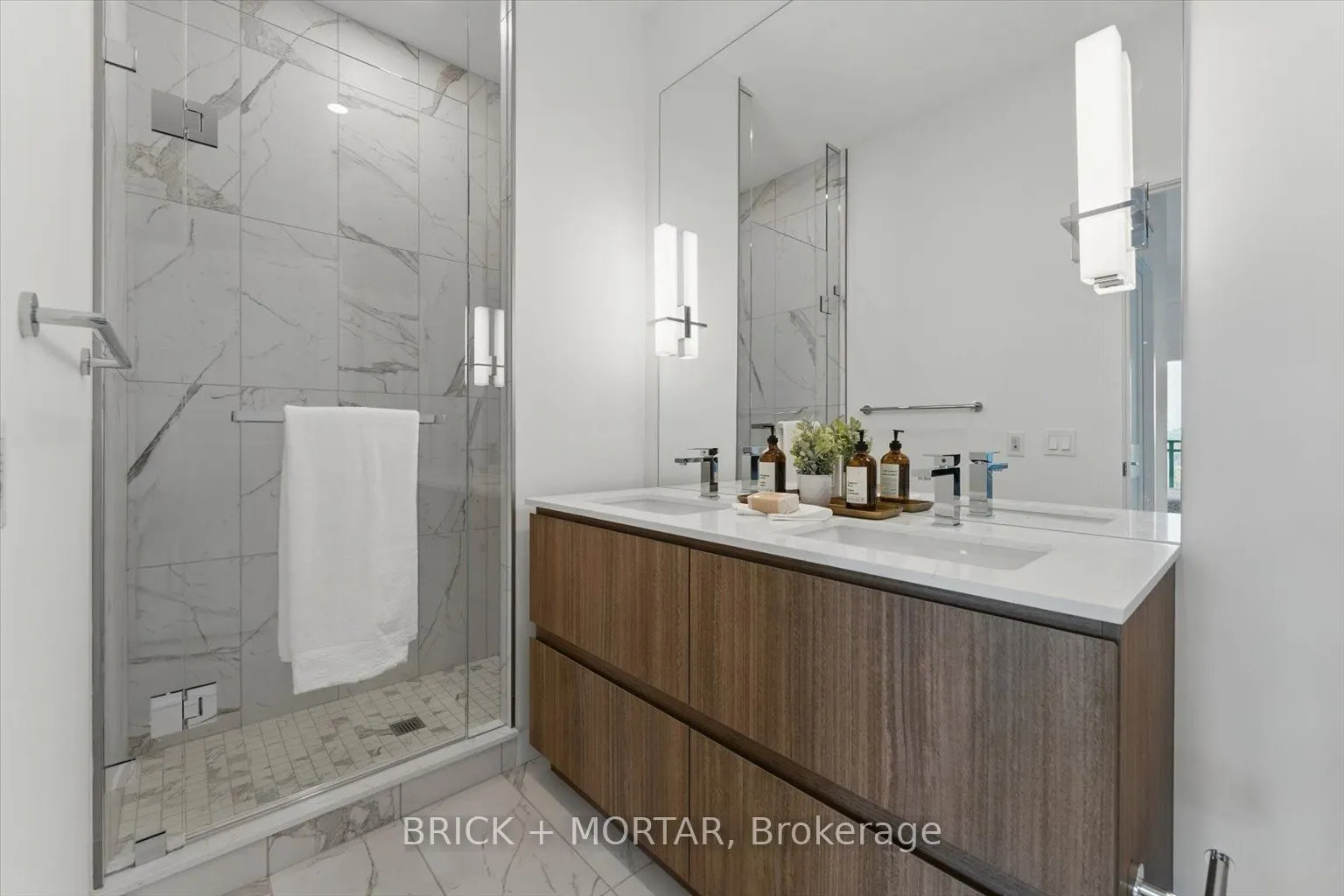 1 Hillsdale Avenue W #1006