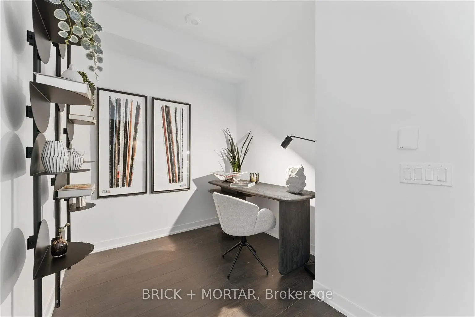 1 Hillsdale Avenue W #406