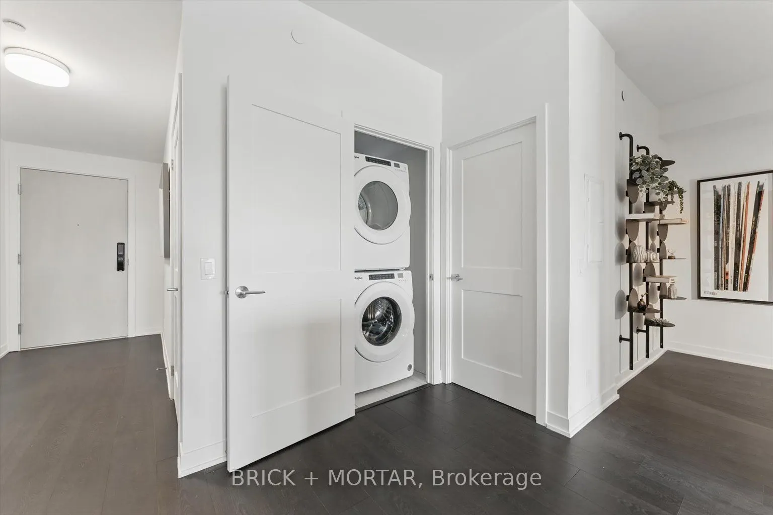 1 Hillsdale Avenue W #406
