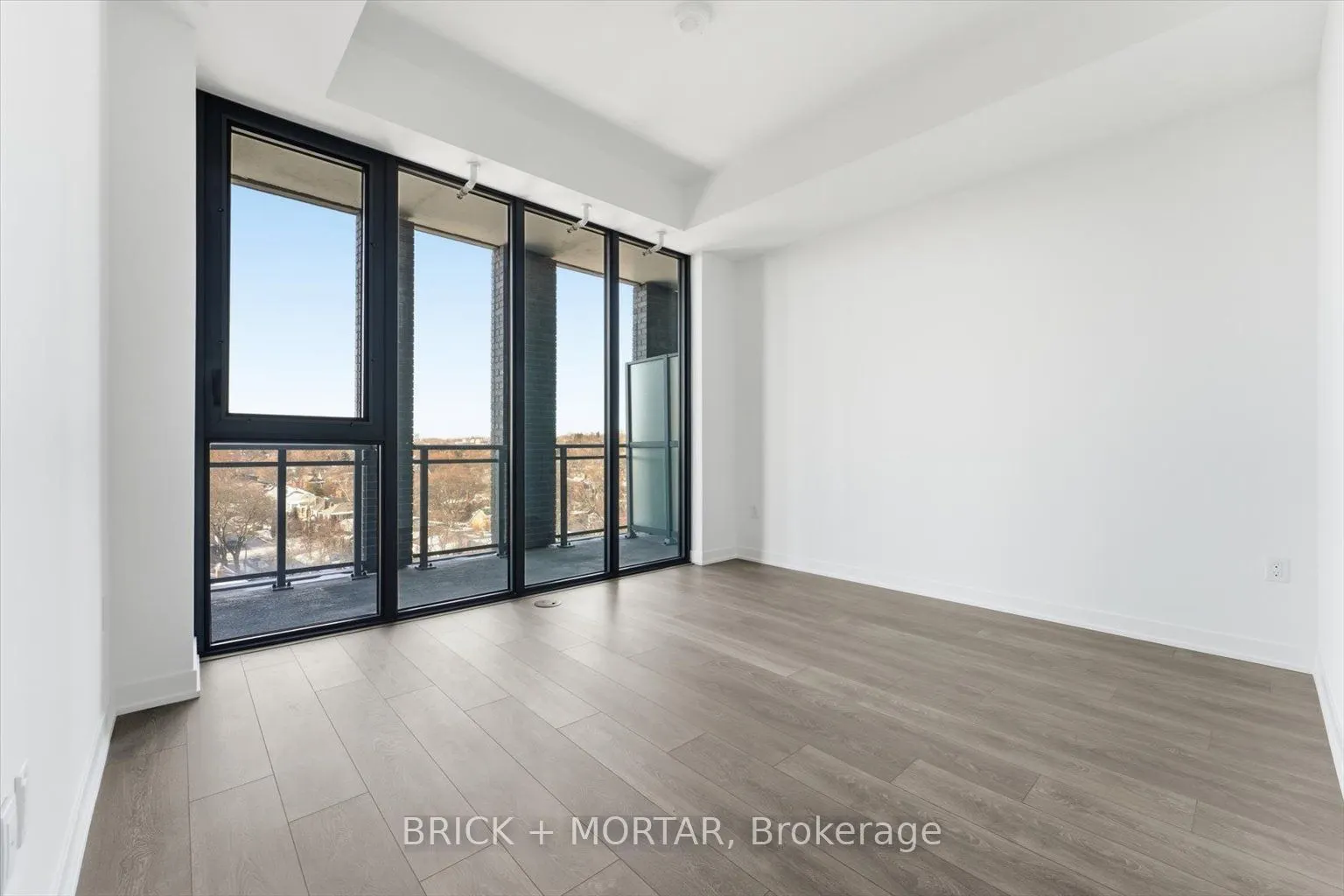 1 Hillsdale Avenue W #806