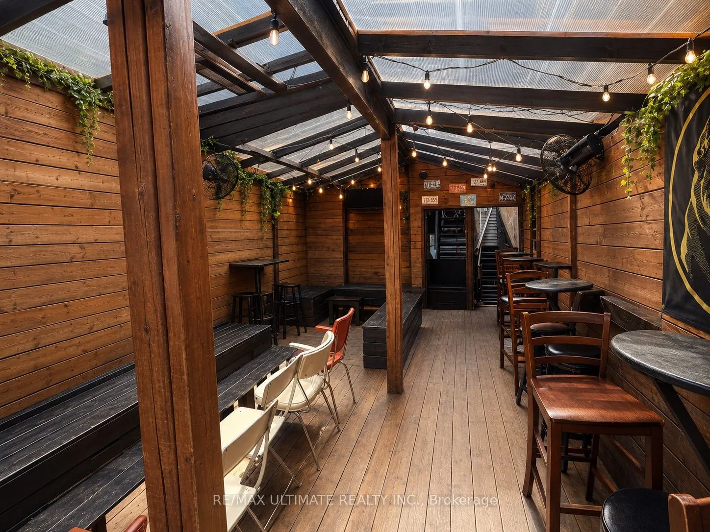 13 OSSINGTON Avenue